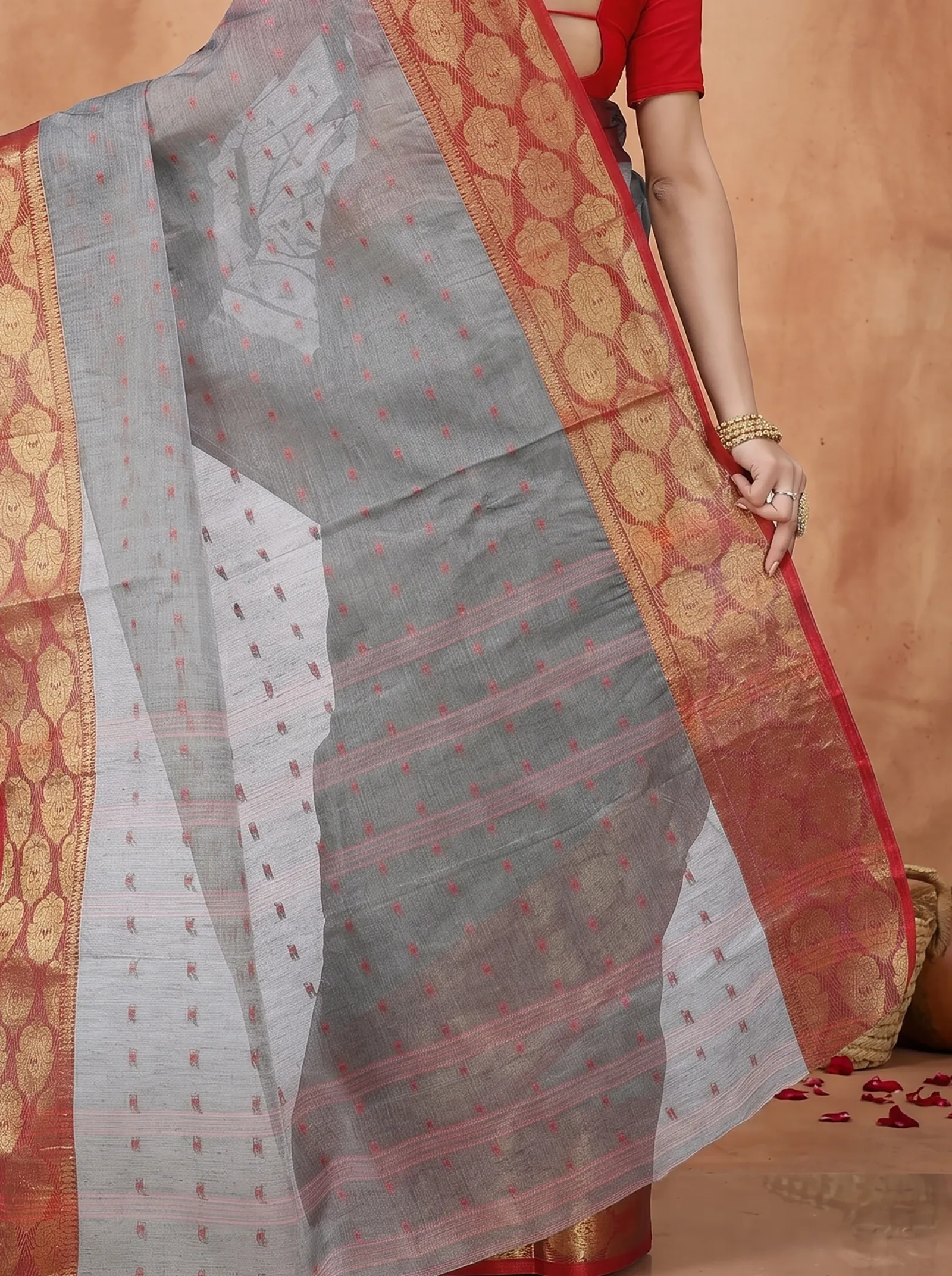 DipDiya Pure Cotton  Artisan Crafted Grey Traditional Bengali Asmani Tant Saree
