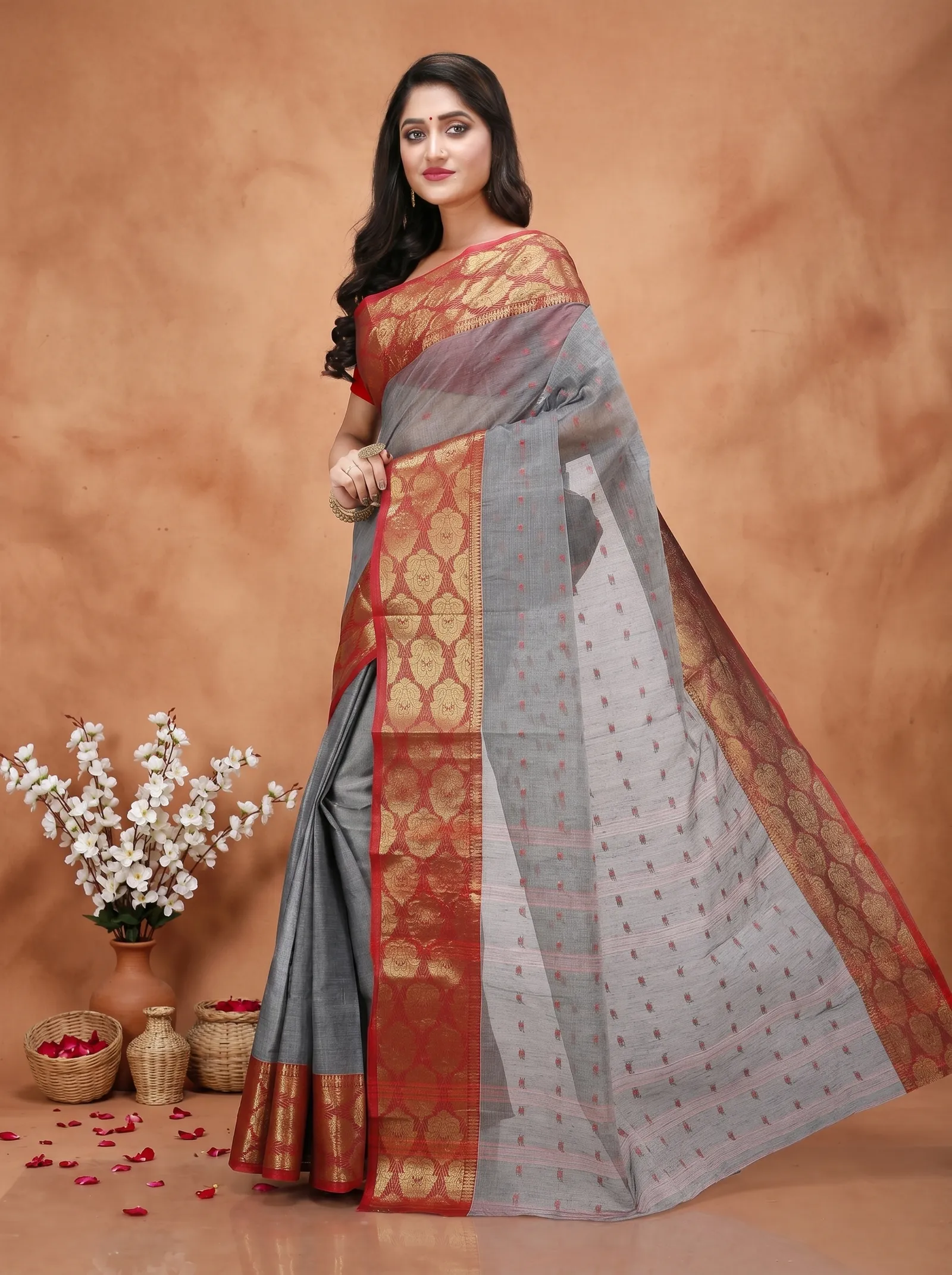 DipDiya Pure Cotton  Artisan Crafted Grey Traditional Bengali Asmani Tant Saree
