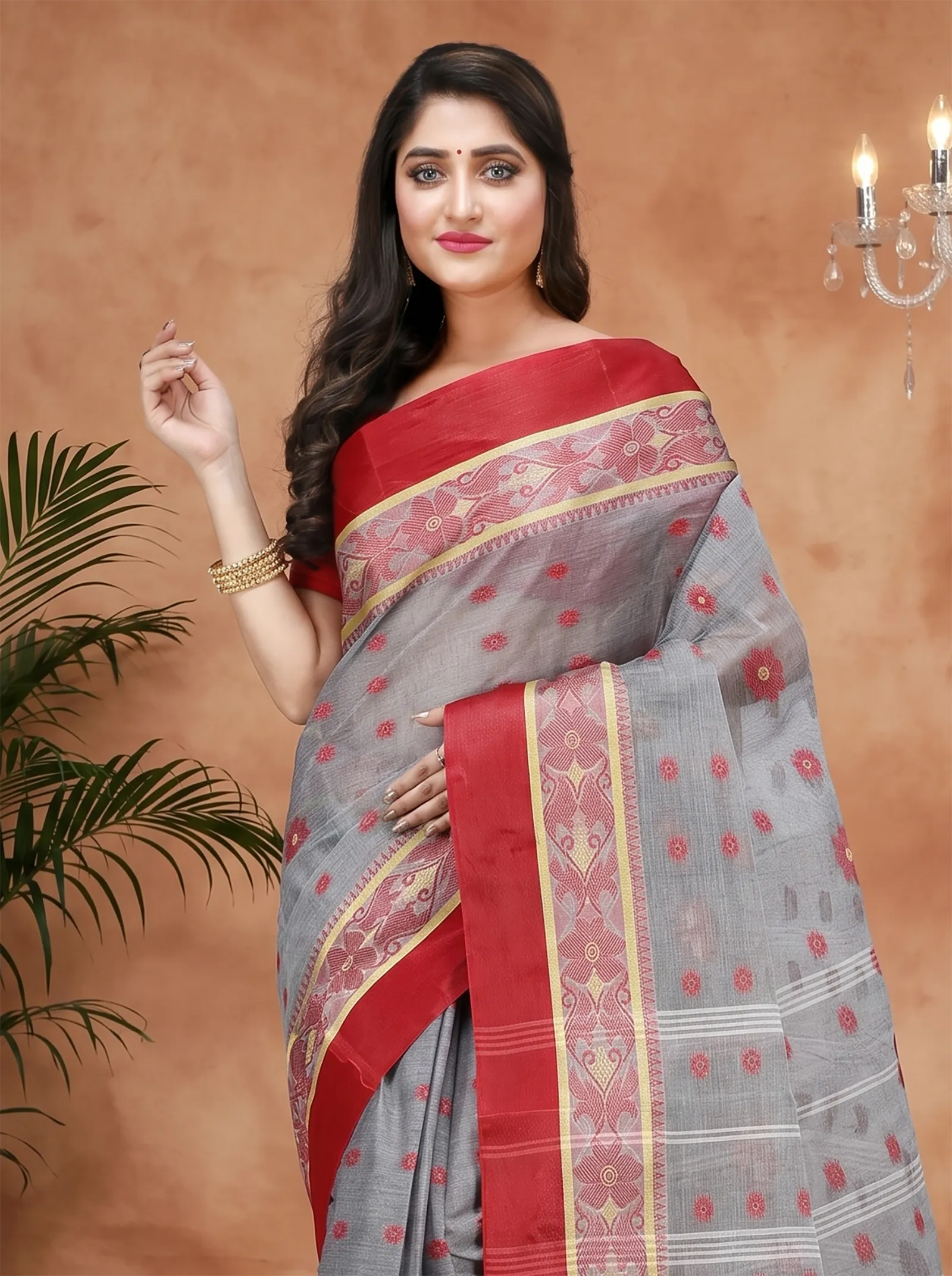 DipDiya Pure Cotton  Artisan Crafted Grey Traditional Bengali BolLata Tant Tant Saree