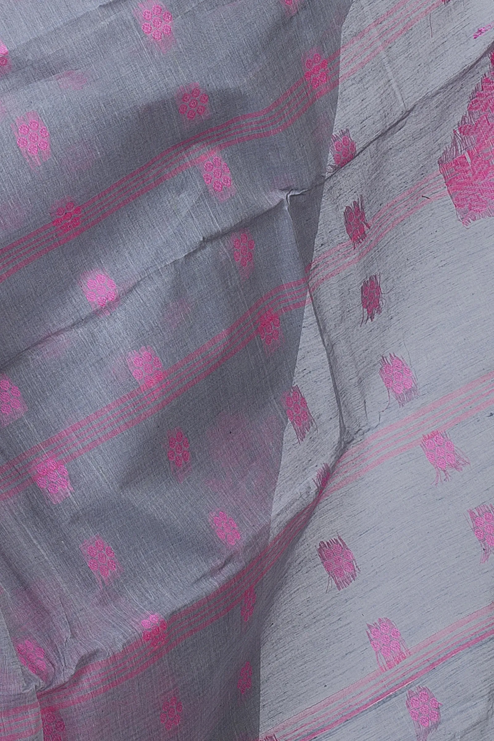 DipDiya Pure Cotton  Artisan Crafted Grey Traditional Bengali Botgach Tant Saree