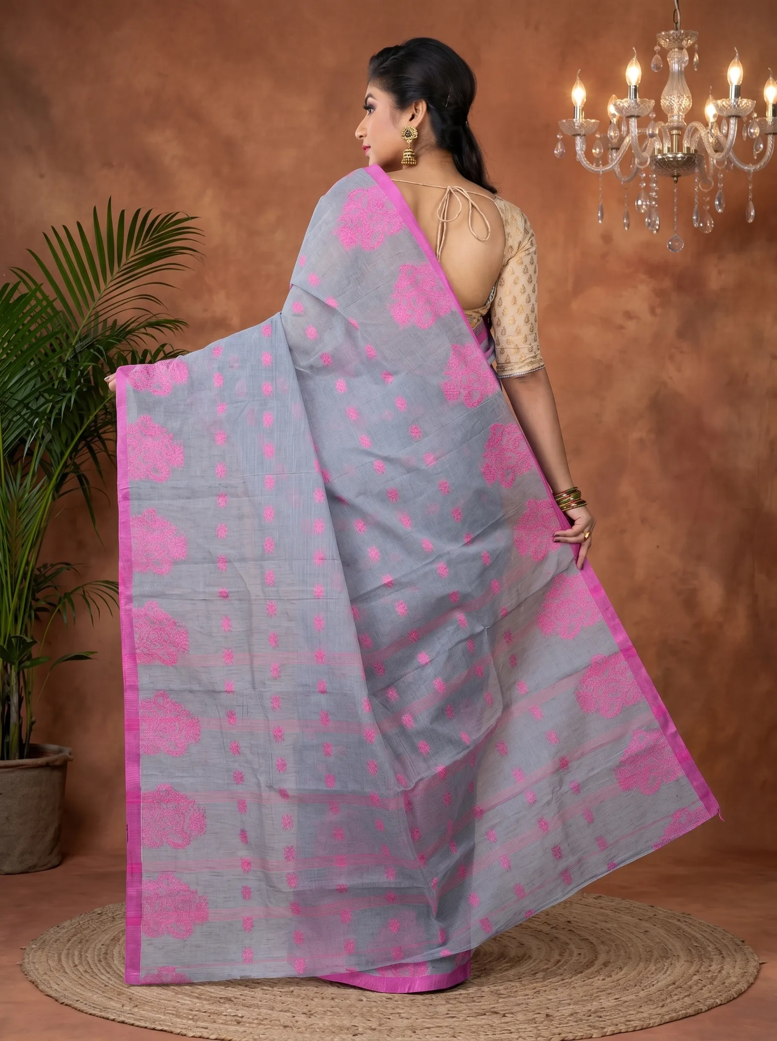 DipDiya Pure Cotton  Artisan Crafted Grey Traditional Bengali Botgach Tant Saree