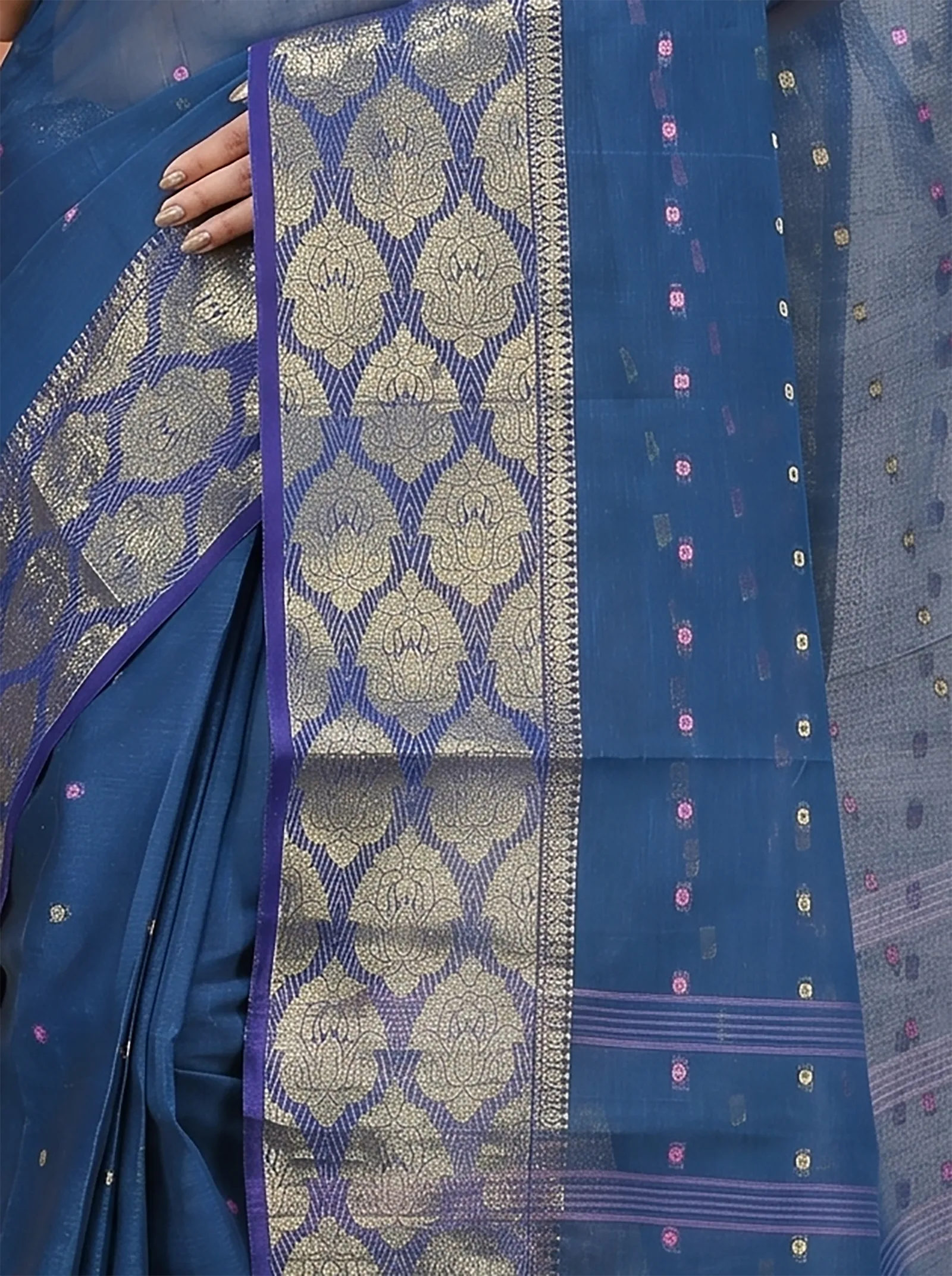DipDiya Pure Cotton  Artisan Crafted Night Blue Traditional Bengali Asmani Tant Saree