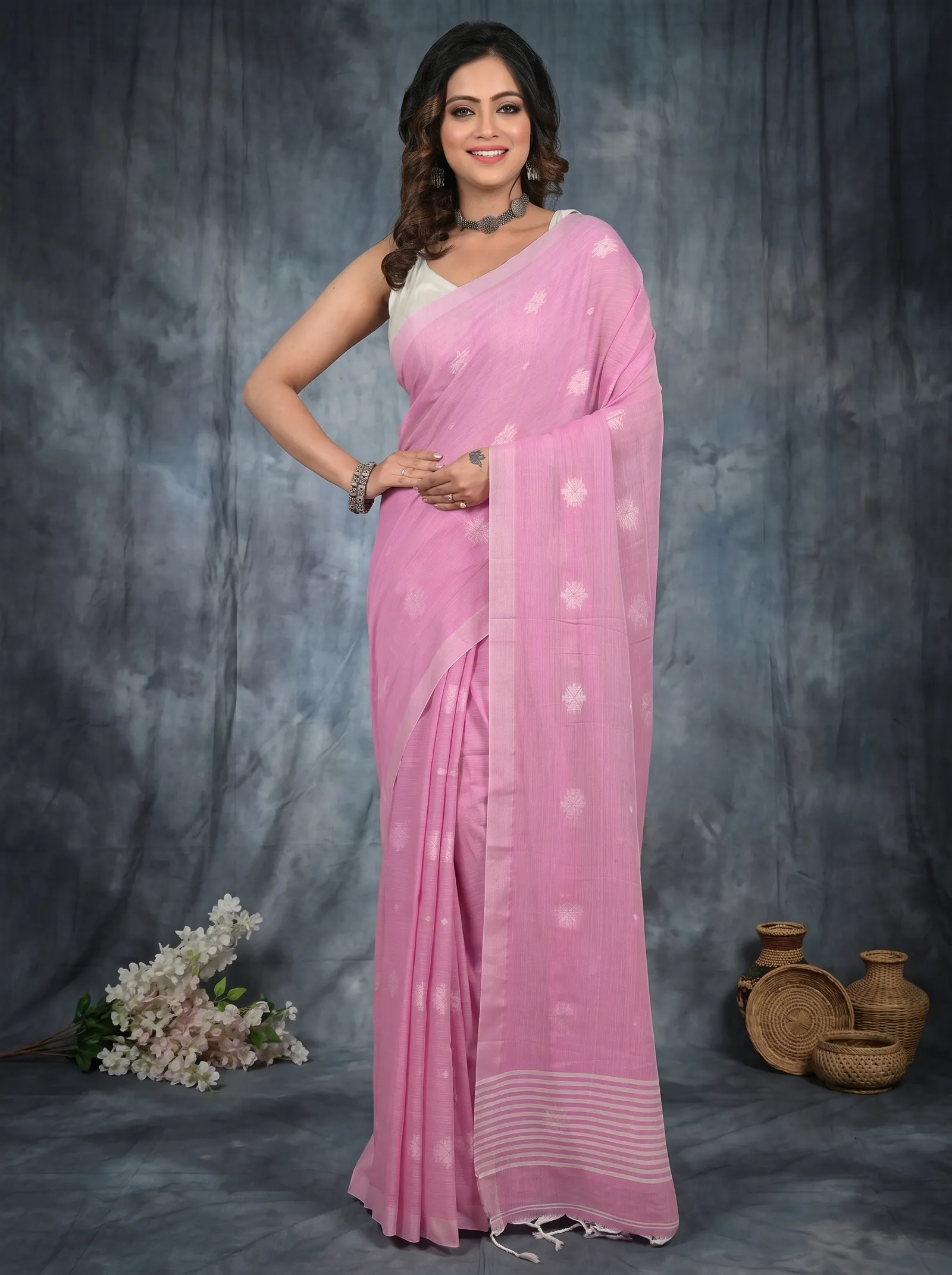 DipDiya Pure Cotton  Artisan Crafted Pastel Pink Traditional Bengali Achbu Handloom Saree