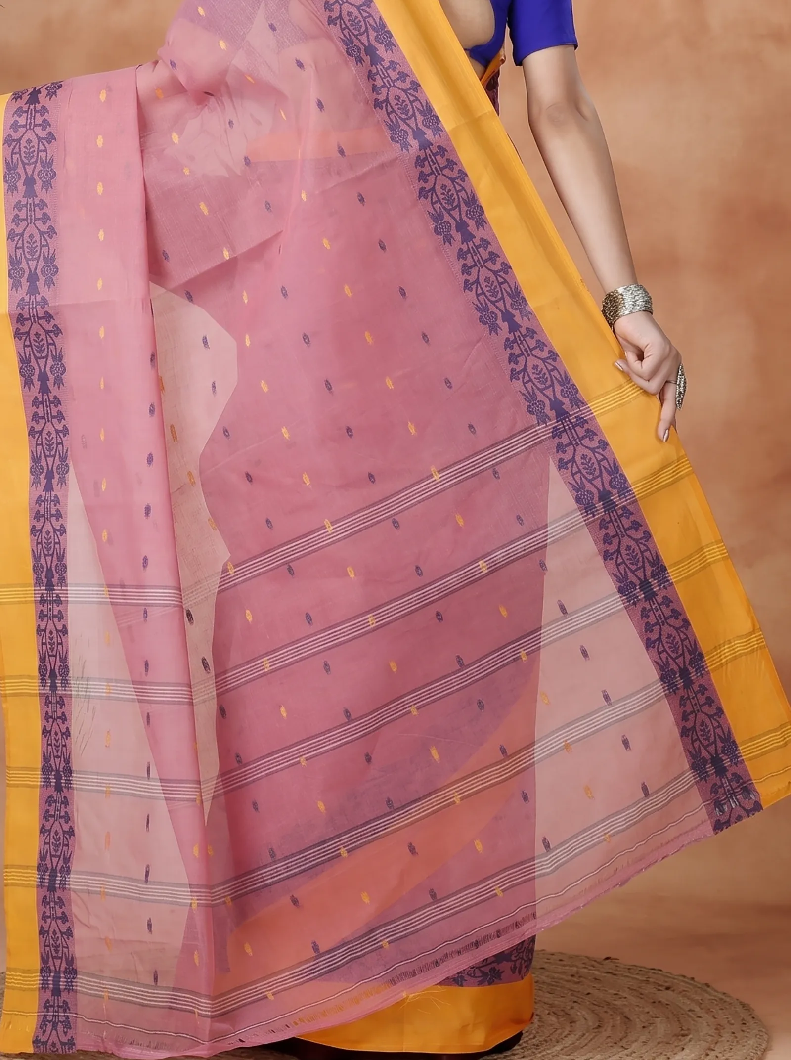 DipDiya Pure Cotton  Artisan Crafted Peach Traditional Bengali Apurvaa Tant Saree