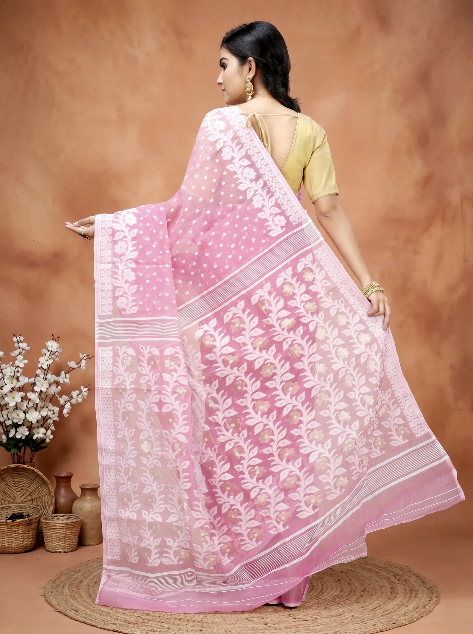 DipDiya Pure Cotton  Artisan Crafted Pink Traditional Bengali Boll Jamdani Jamdani Saree