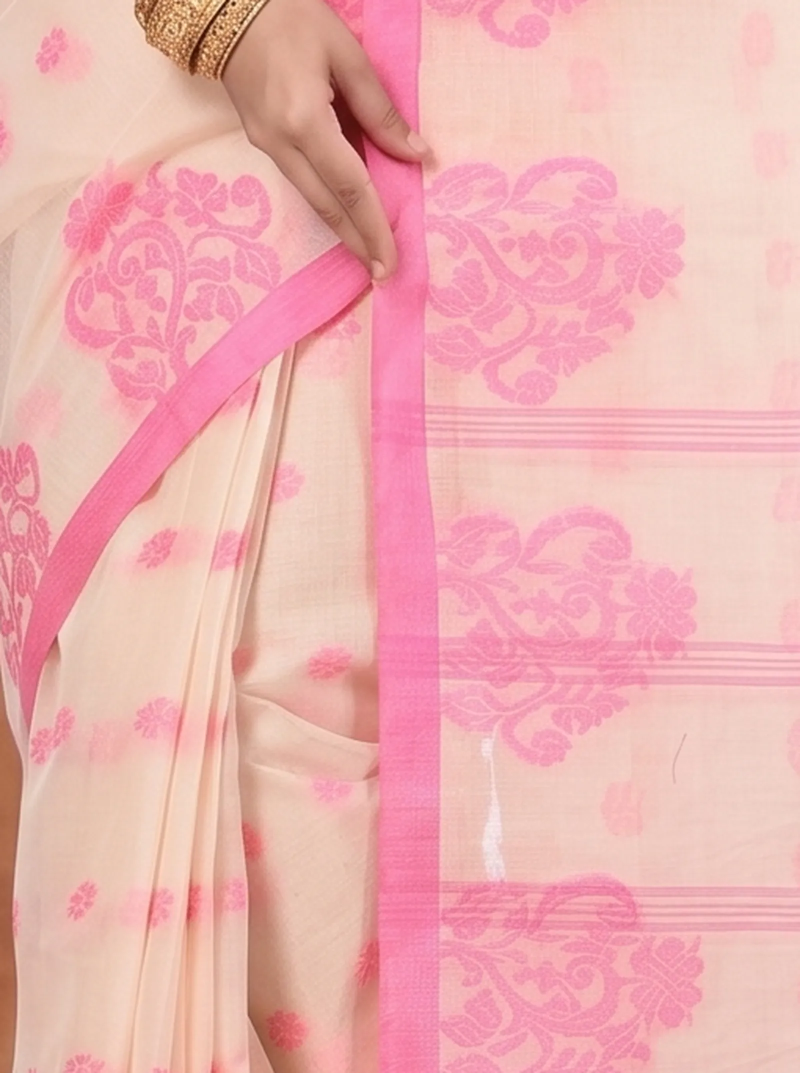 DipDiya Pure Cotton  Artisan Crafted Pink Traditional Bengali Botgach Tant Saree