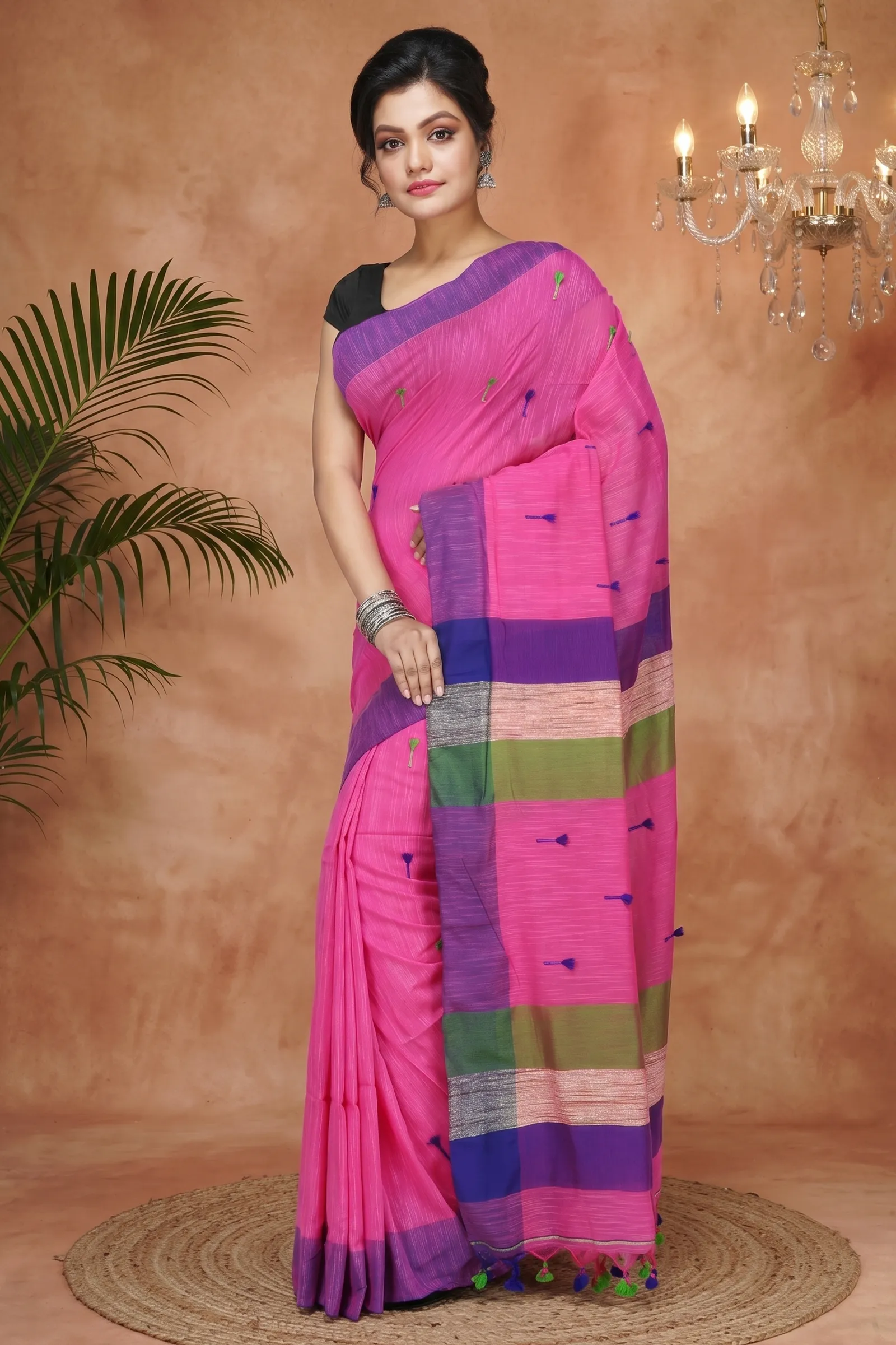 DipDiya Pure Cotton  Artisan Crafted Pink Traditional Bengali Clacial Desigined Handloom Saree