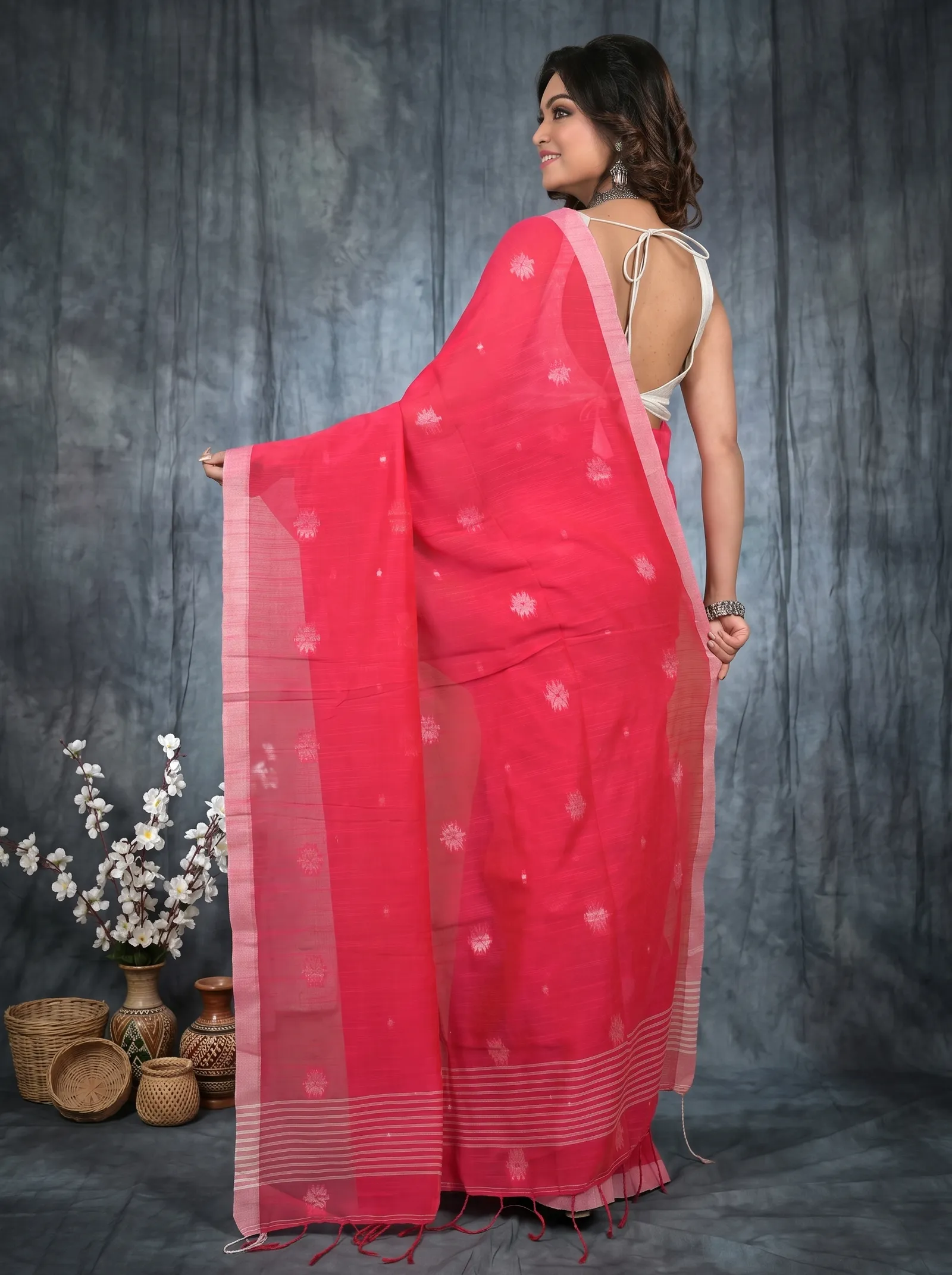 DipDiya Pure Cotton  Artisan Crafted Red Traditional Bengali Achbu Handloom Saree