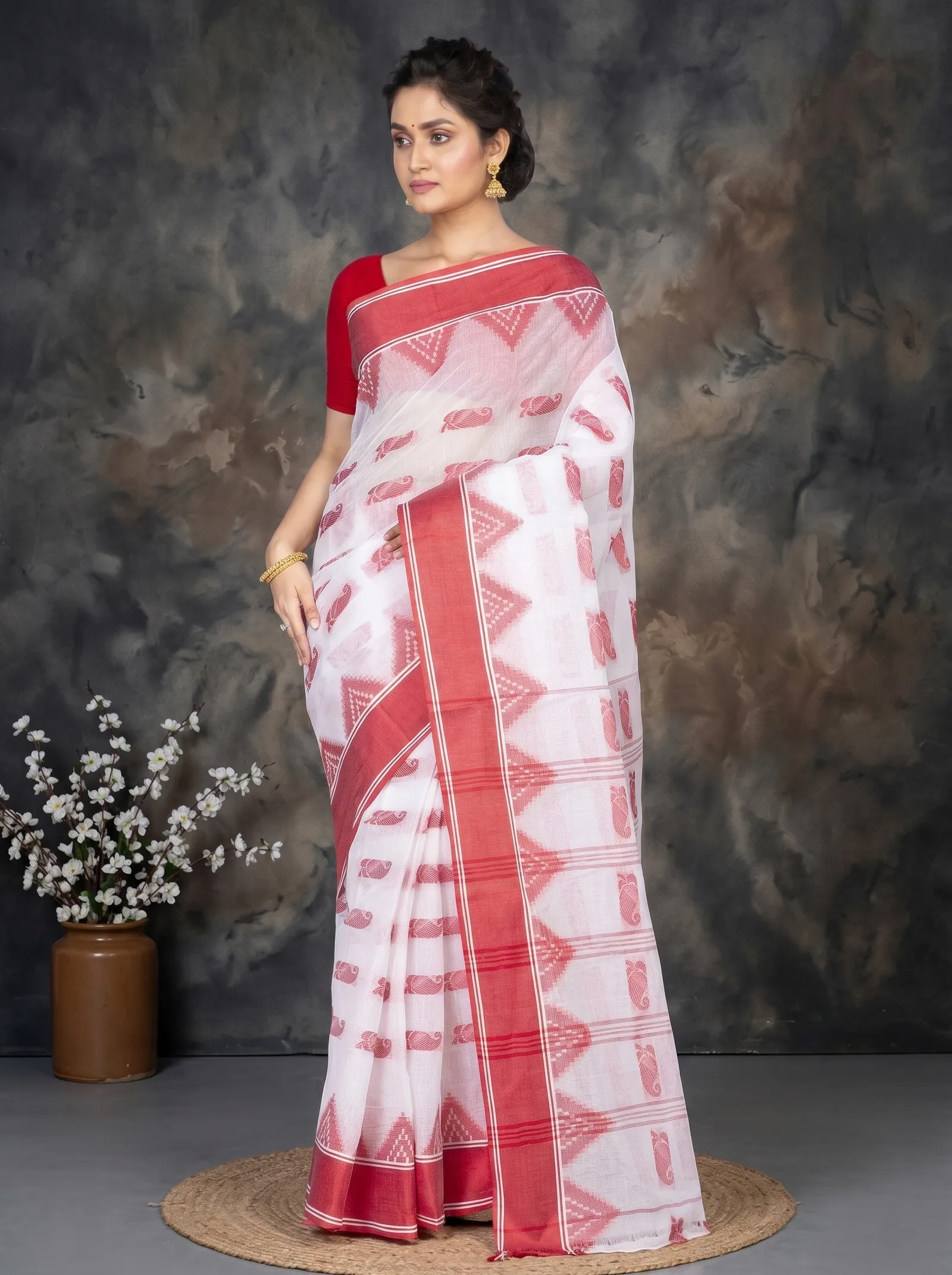 DipDiya Pure Cotton  Artisan Crafted Red Traditional Bengali Archana Tant Saree