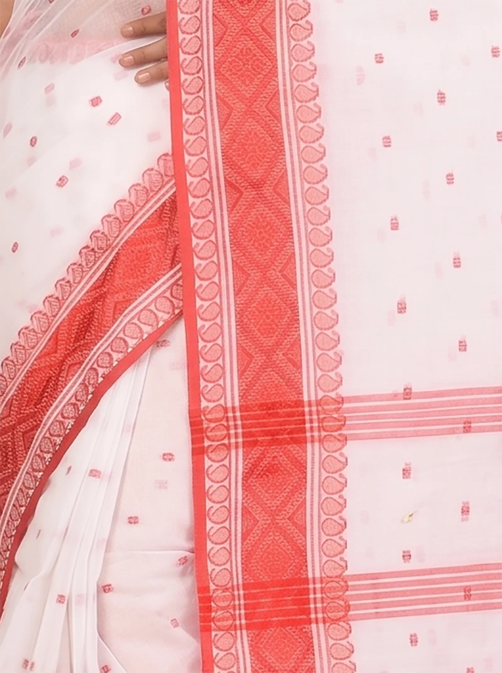 DipDiya Pure Cotton  Artisan Crafted Red Traditional Bengali Boysko Tant Saree