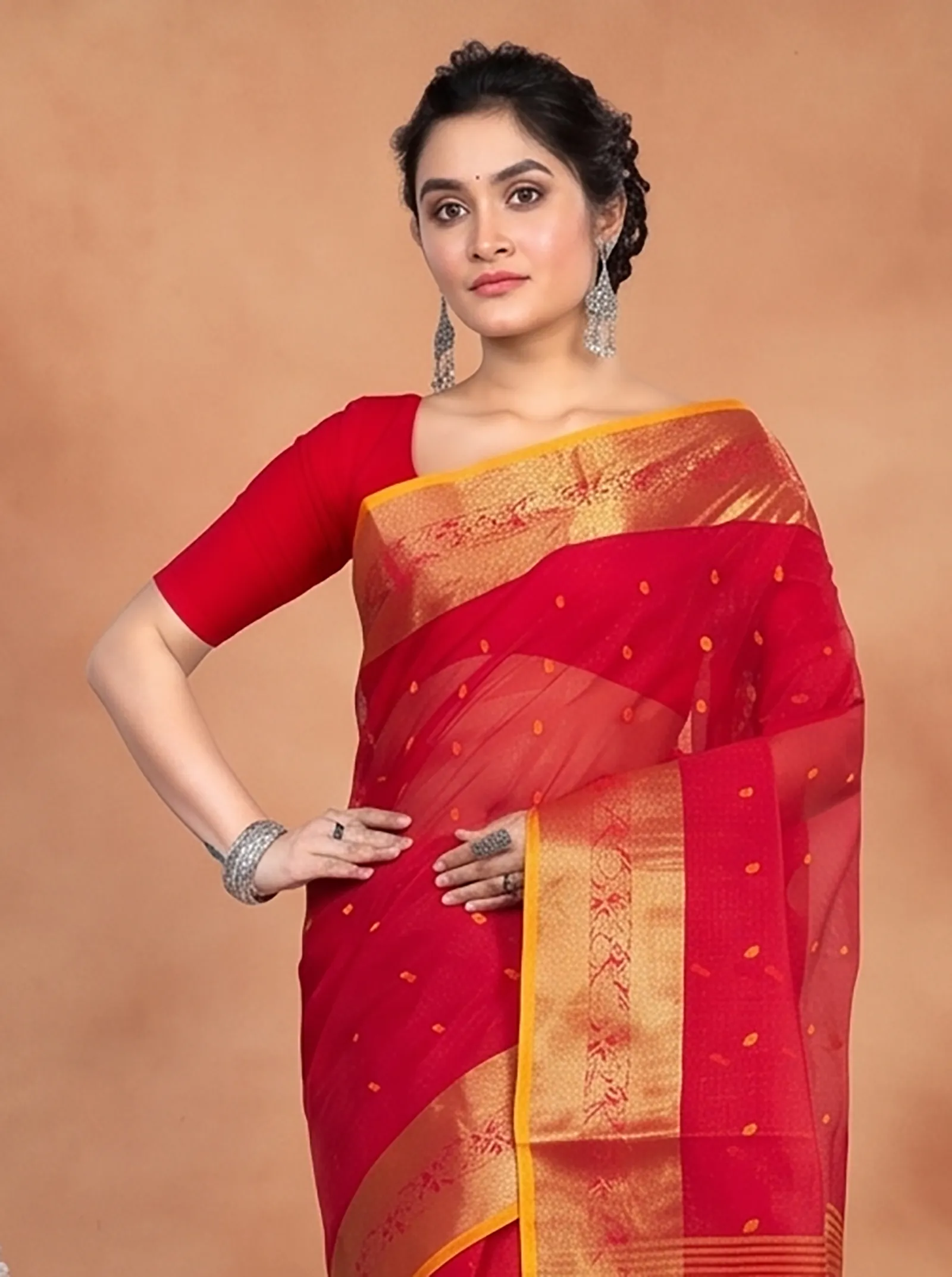 DipDiya Pure Cotton  Artisan Crafted Red Traditional Bengali Churi Par Tant Saree