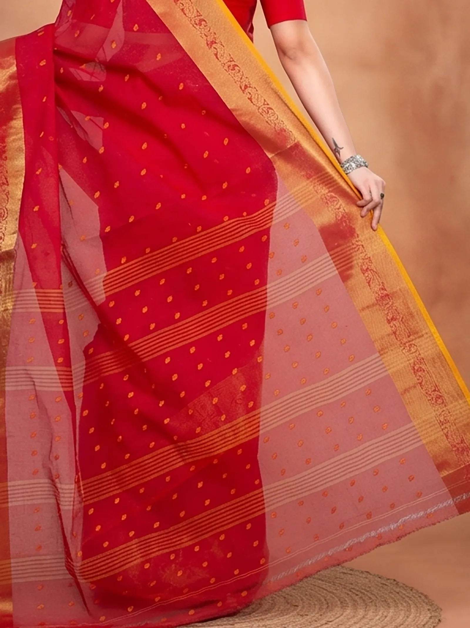 DipDiya Pure Cotton  Artisan Crafted Red Traditional Bengali Churi Par Tant Saree