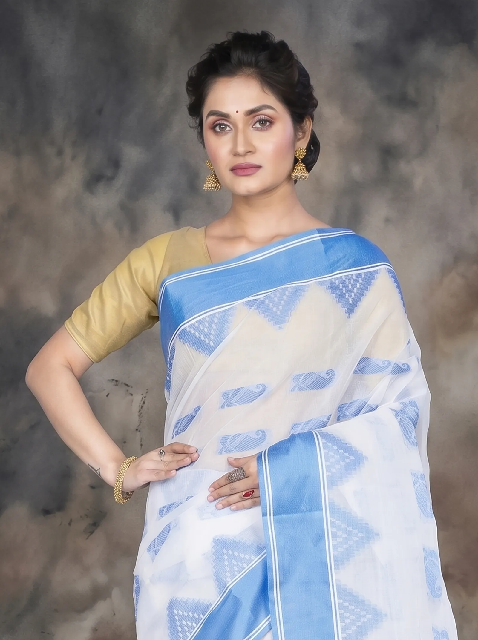 DipDiya Pure Cotton  Artisan Crafted Sky Blue Traditional Bengali Archana Tant Saree