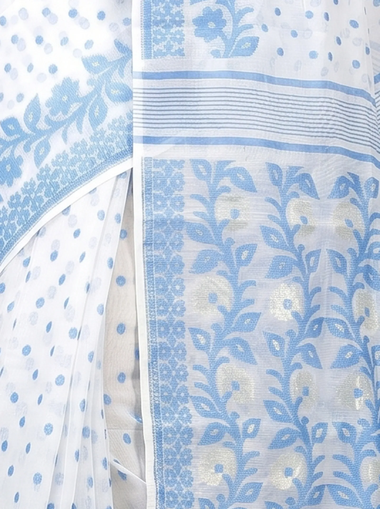 DipDiya Pure Cotton  Artisan Crafted Sky Blue Traditional Bengali Boll Jamdani Jamdani Saree