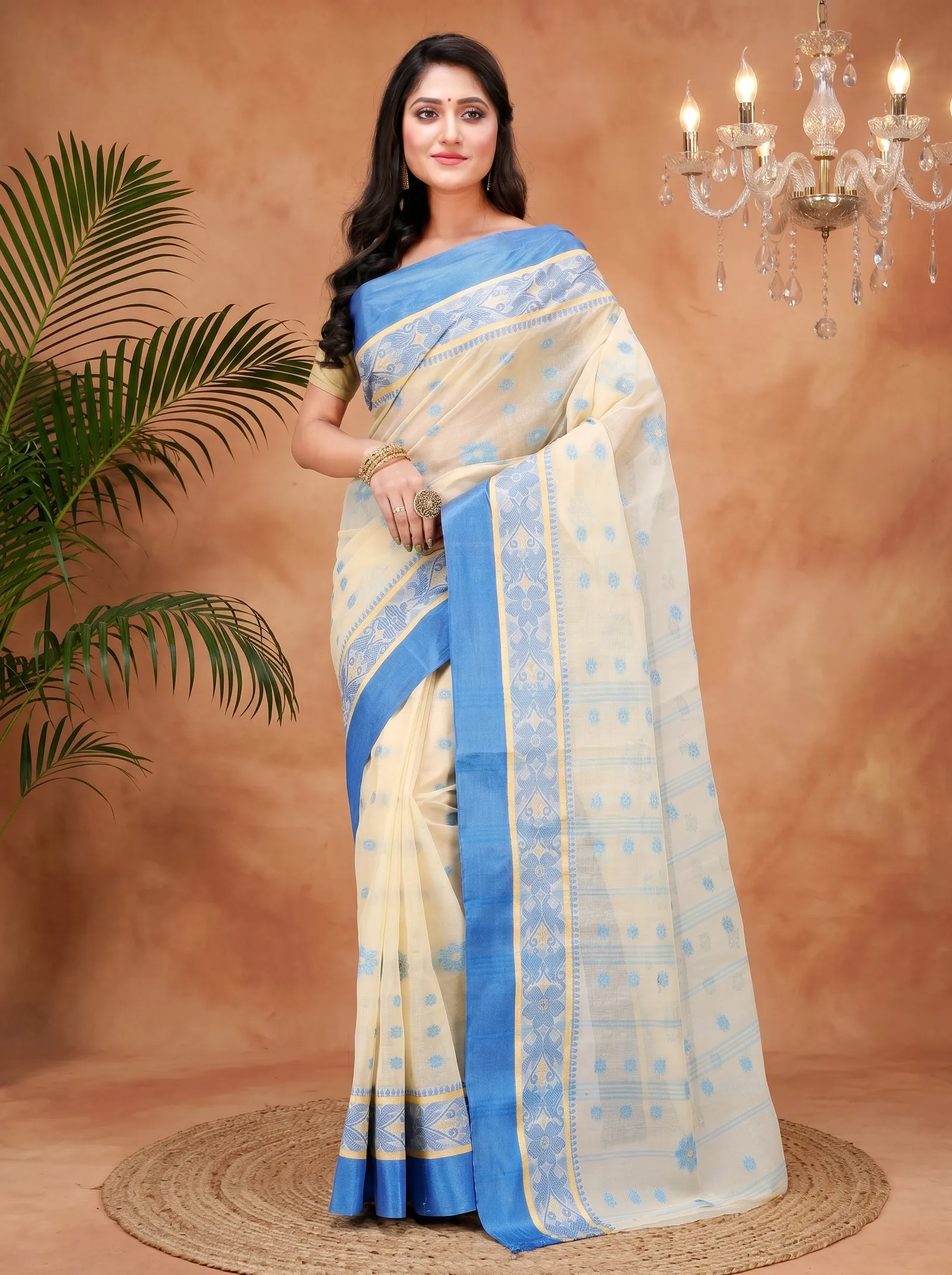 DipDiya Pure Cotton  Artisan Crafted Sky Blue Traditional Bengali BolLata Tant Tant Saree