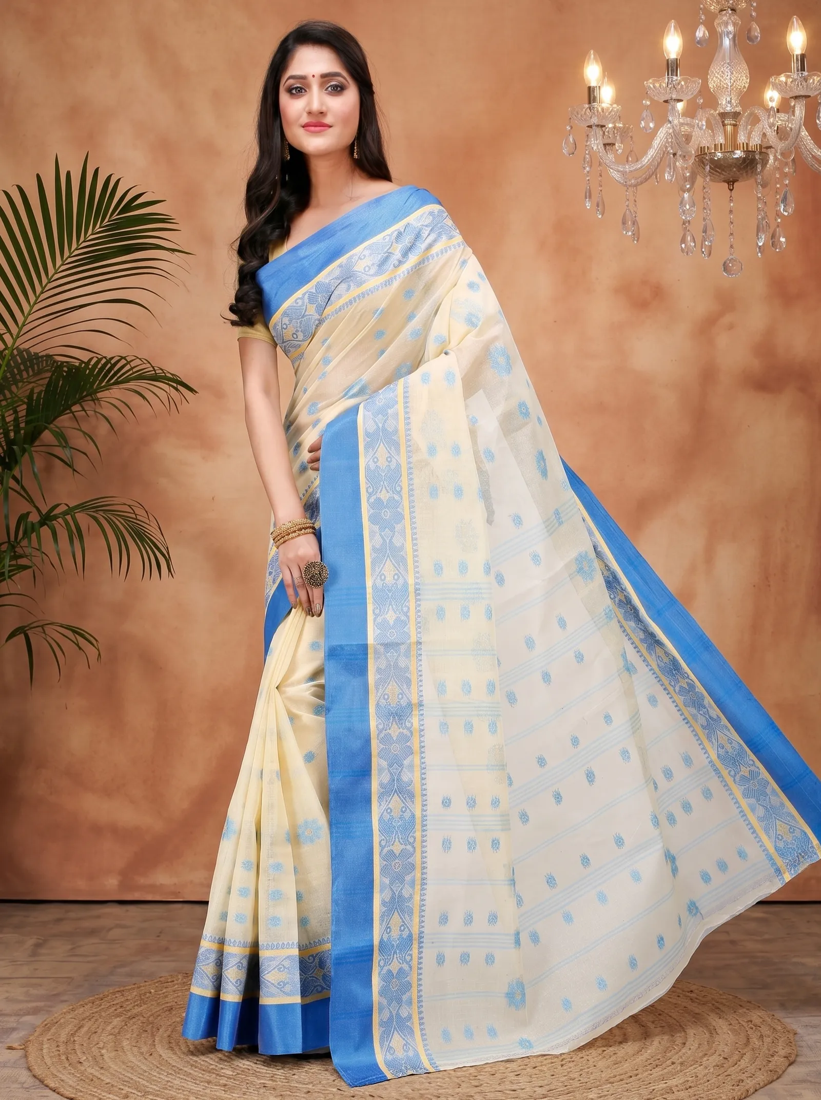 DipDiya Pure Cotton  Artisan Crafted Sky Blue Traditional Bengali BolLata Tant Tant Saree