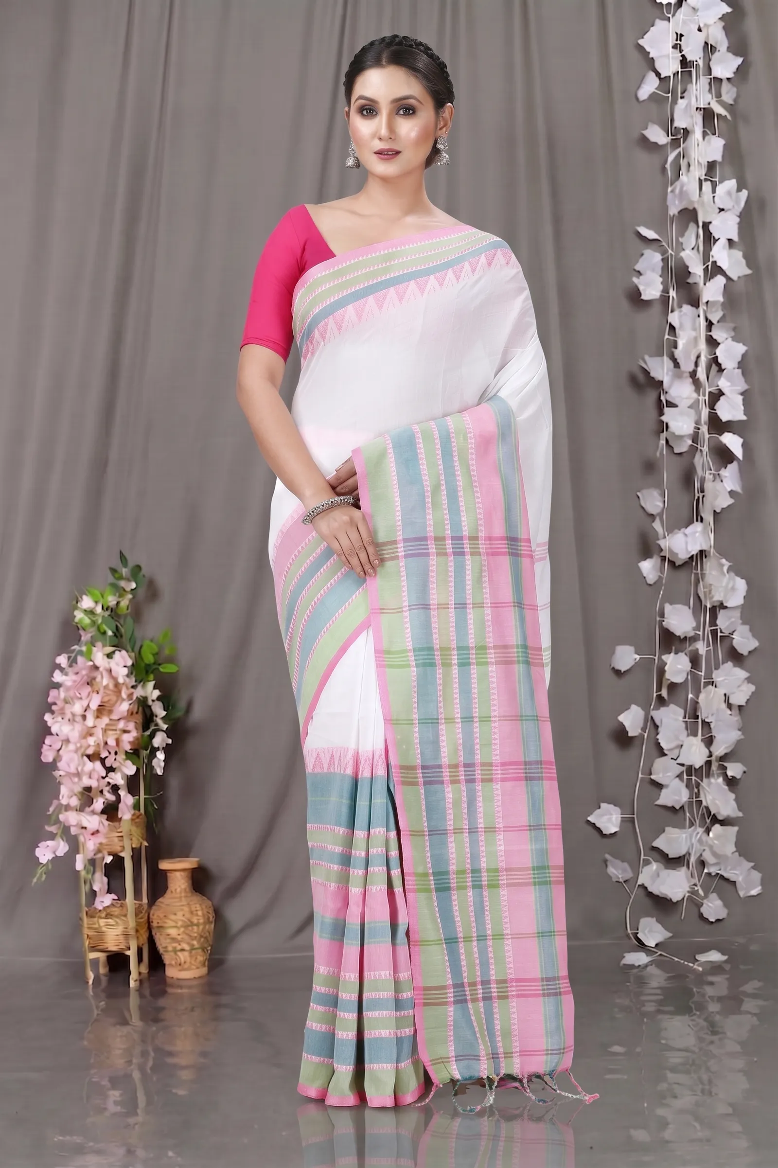 DipDiya Pure Cotton  Artisan Crafted White Pink Traditional Bengali Begompuri Hand Handloom Saree