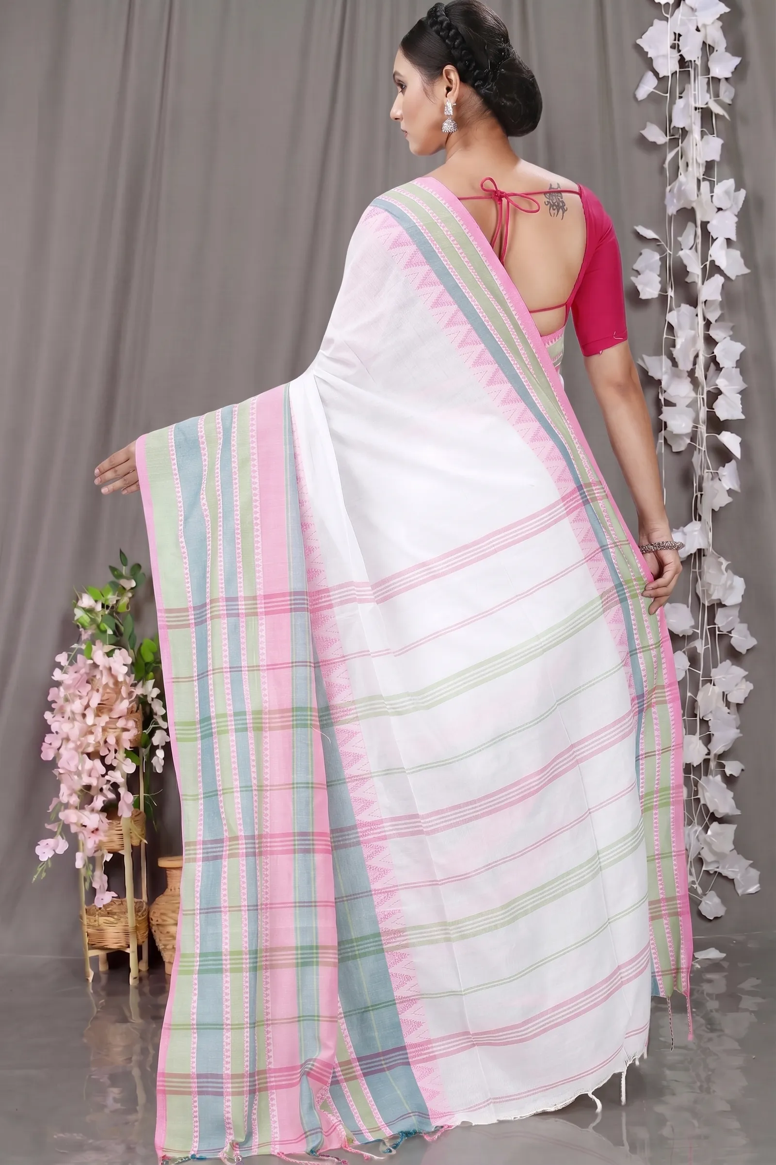 DipDiya Pure Cotton  Artisan Crafted White Pink Traditional Bengali Begompuri Hand Handloom Saree