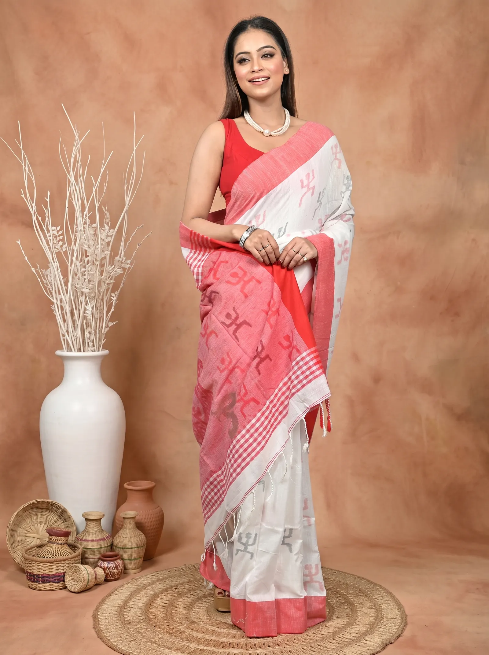 DipDiya Pure Cotton  Artisan Crafted White Red Traditional Bengali Borma Handloom Saree