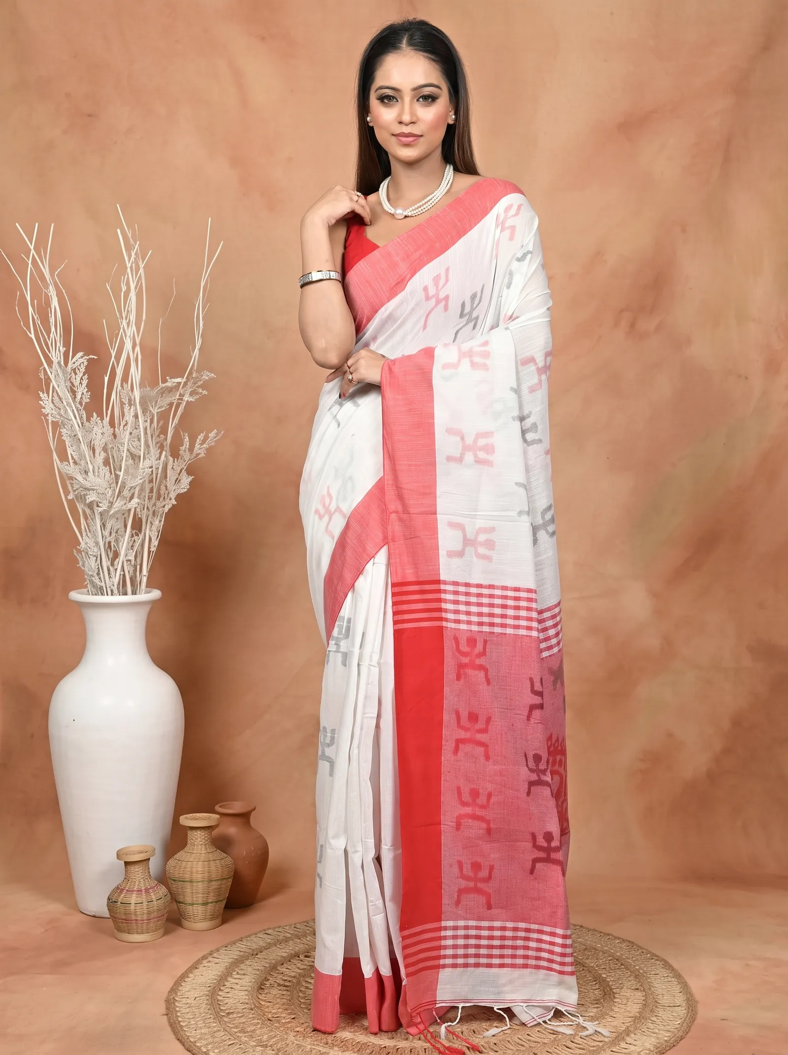 DipDiya Pure Cotton  Artisan Crafted White Red Traditional Bengali Borma Handloom Saree