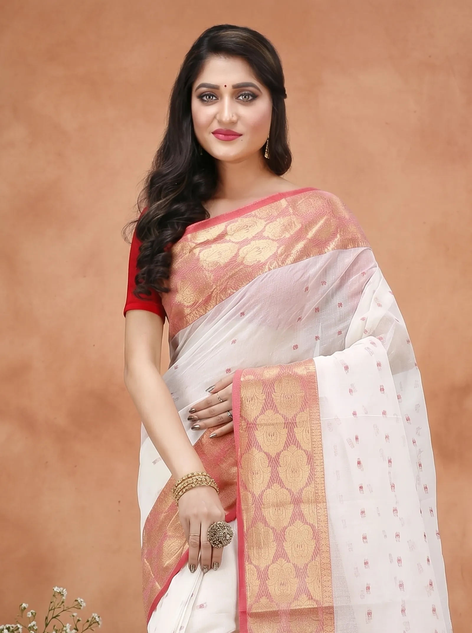 DipDiya Pure Cotton  Artisan Crafted White Traditional Bengali Asmani Tant Saree