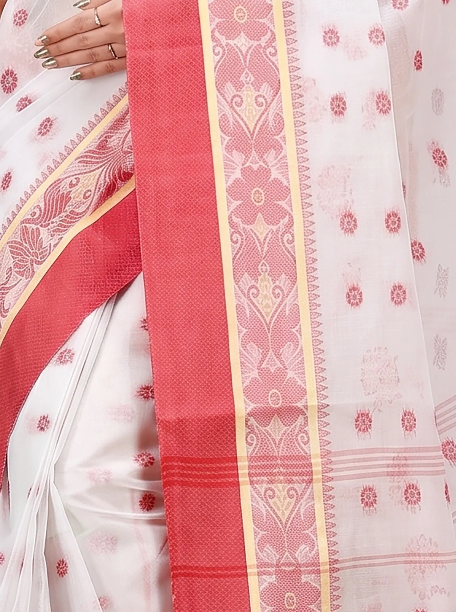 DipDiya Pure Cotton  Artisan Crafted White Traditional Bengali BolLata Tant Tant Saree