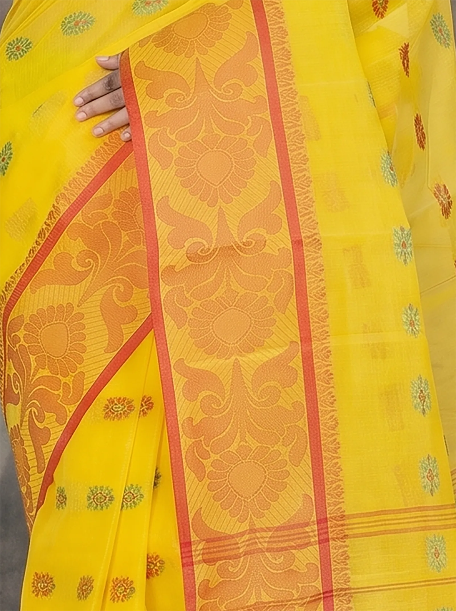 DipDiya Pure Cotton  Artisan Crafted Yellow Traditional Bengali Akriti Tant Saree