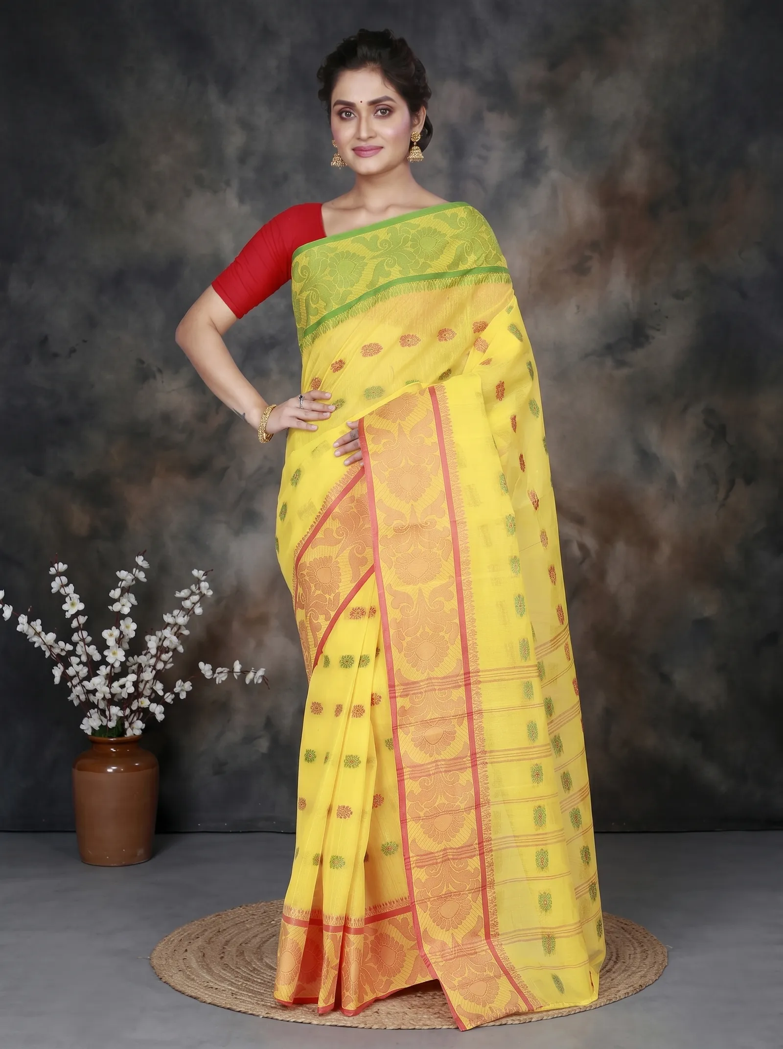 DipDiya Pure Cotton  Artisan Crafted Yellow Traditional Bengali Akriti Tant Saree