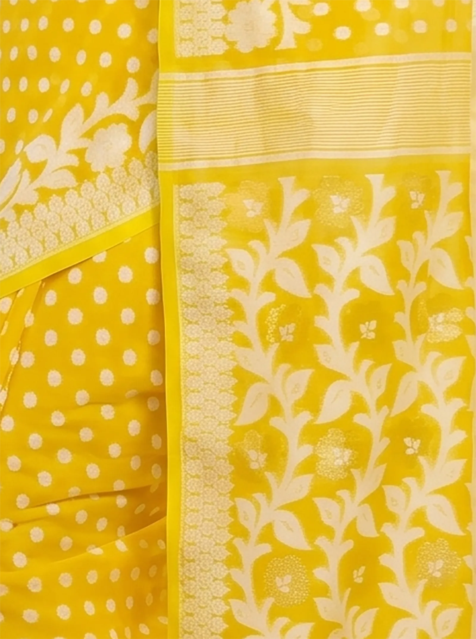 DipDiya Pure Cotton  Artisan Crafted Yellow Traditional Bengali Boll Jamdani Jamdani Saree