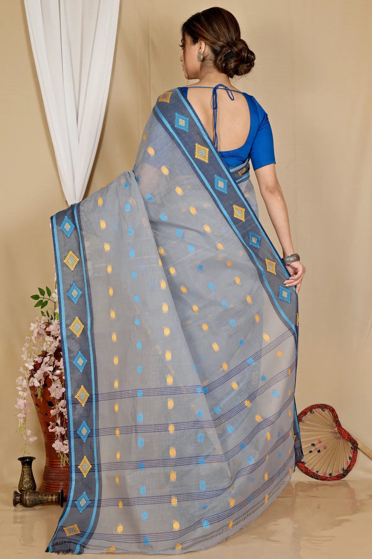 DipDiya Pure Cotton Assh Apula The Bengali Classic Tant Sarees