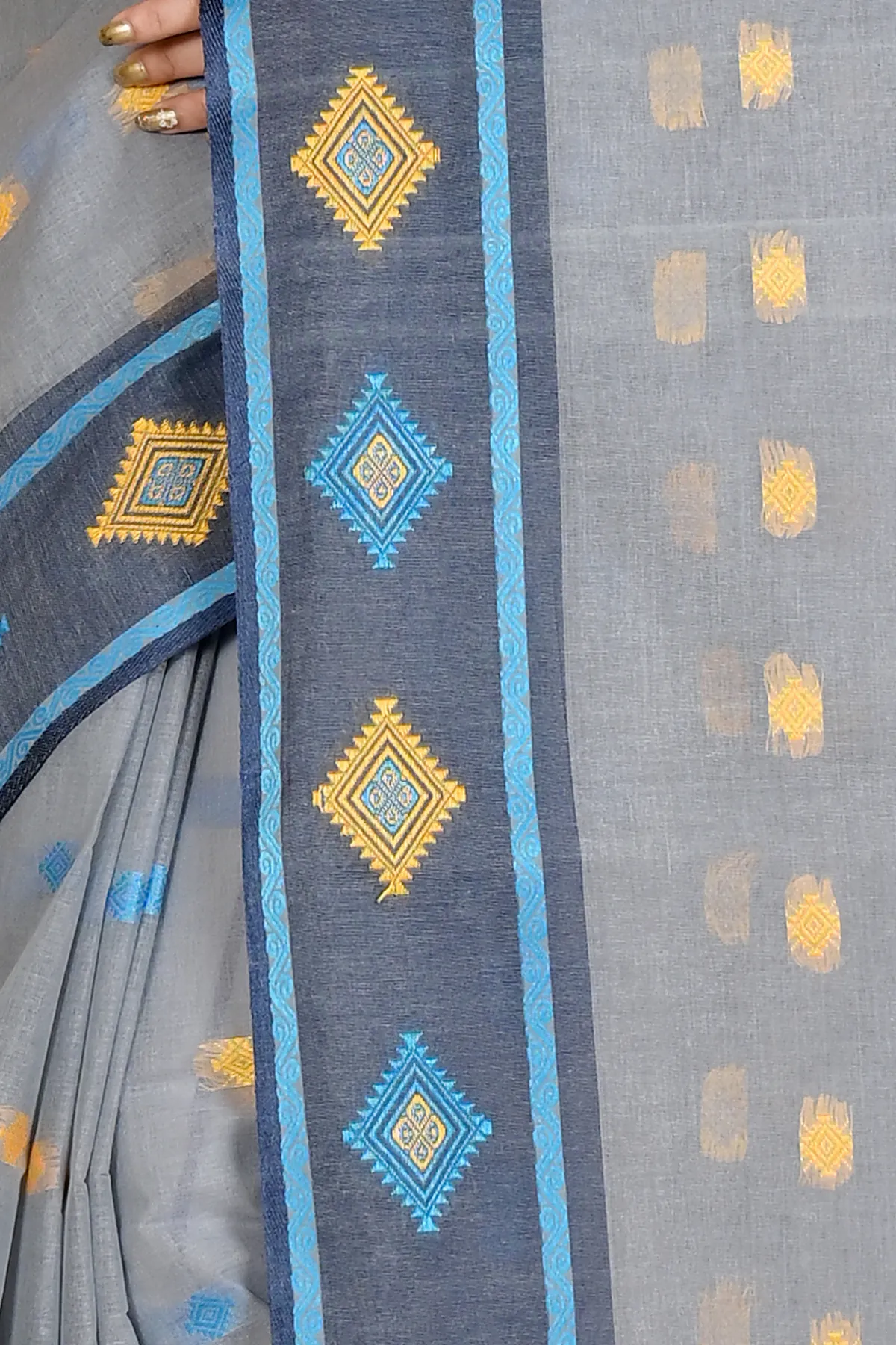 DipDiya Pure Cotton Assh Apula The Bengali Classic Tant Sarees