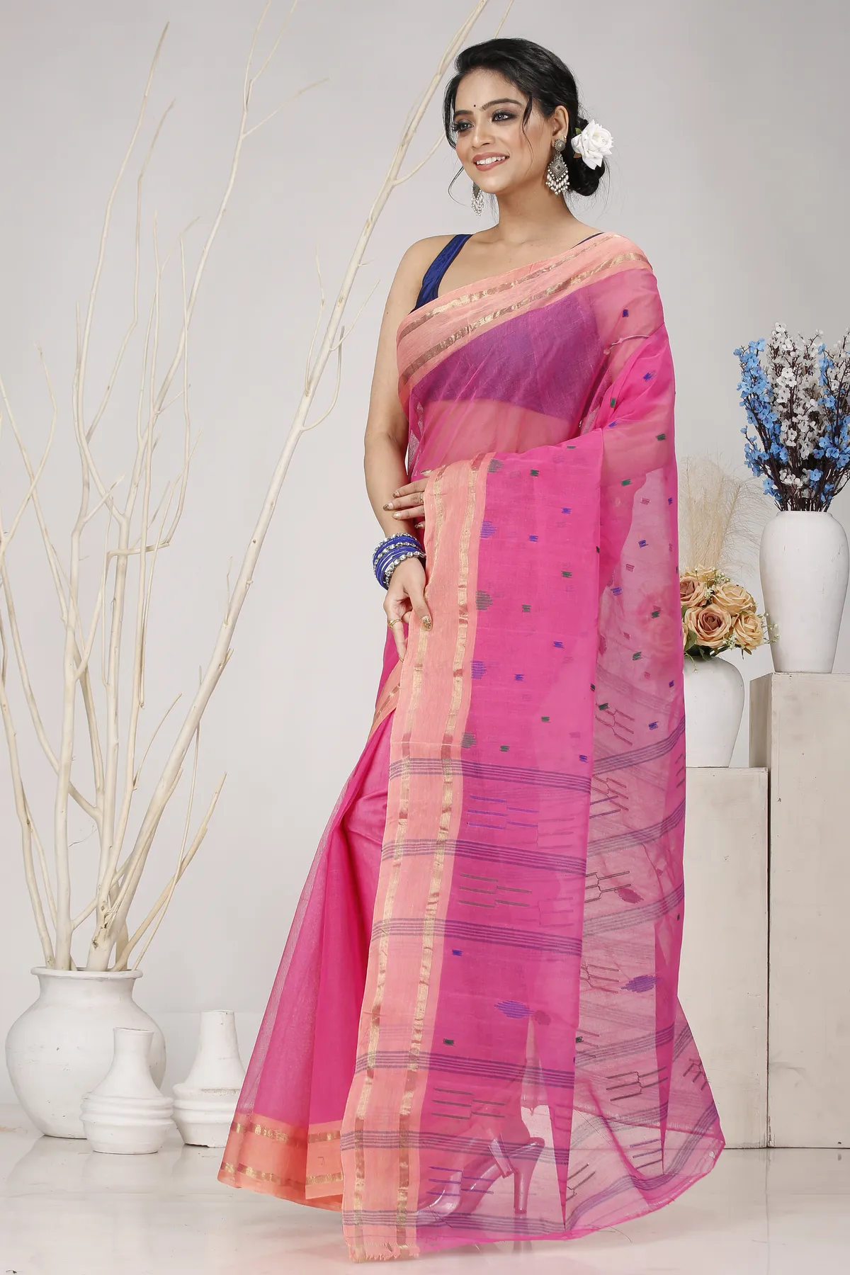 DipDiya Pure Cotton Baby Pink Metu Bengal’s Tradition Tant Sarees