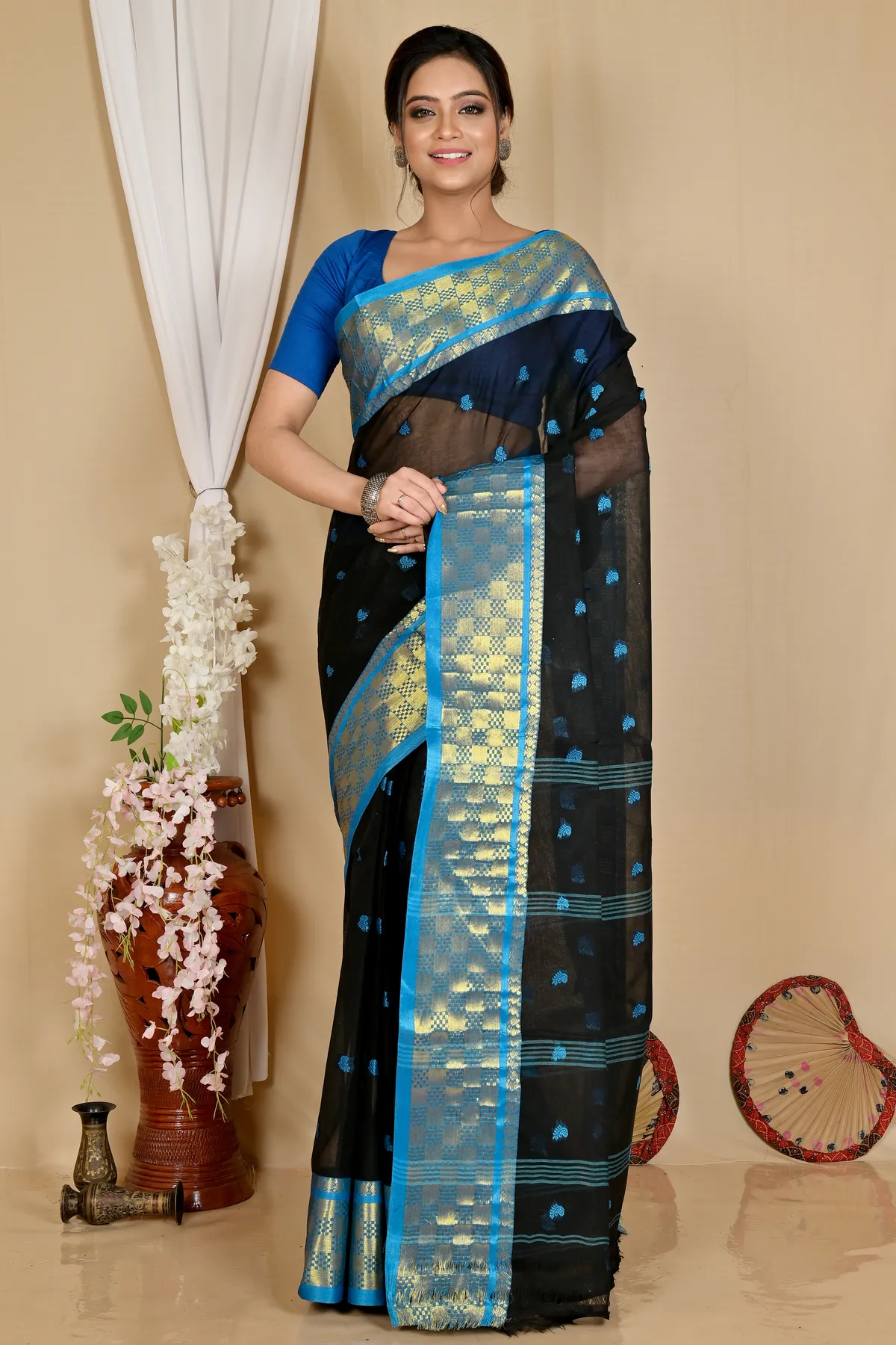 DipDiya Pure Cotton Black Atula Artisan Crafted Tant Sarees
