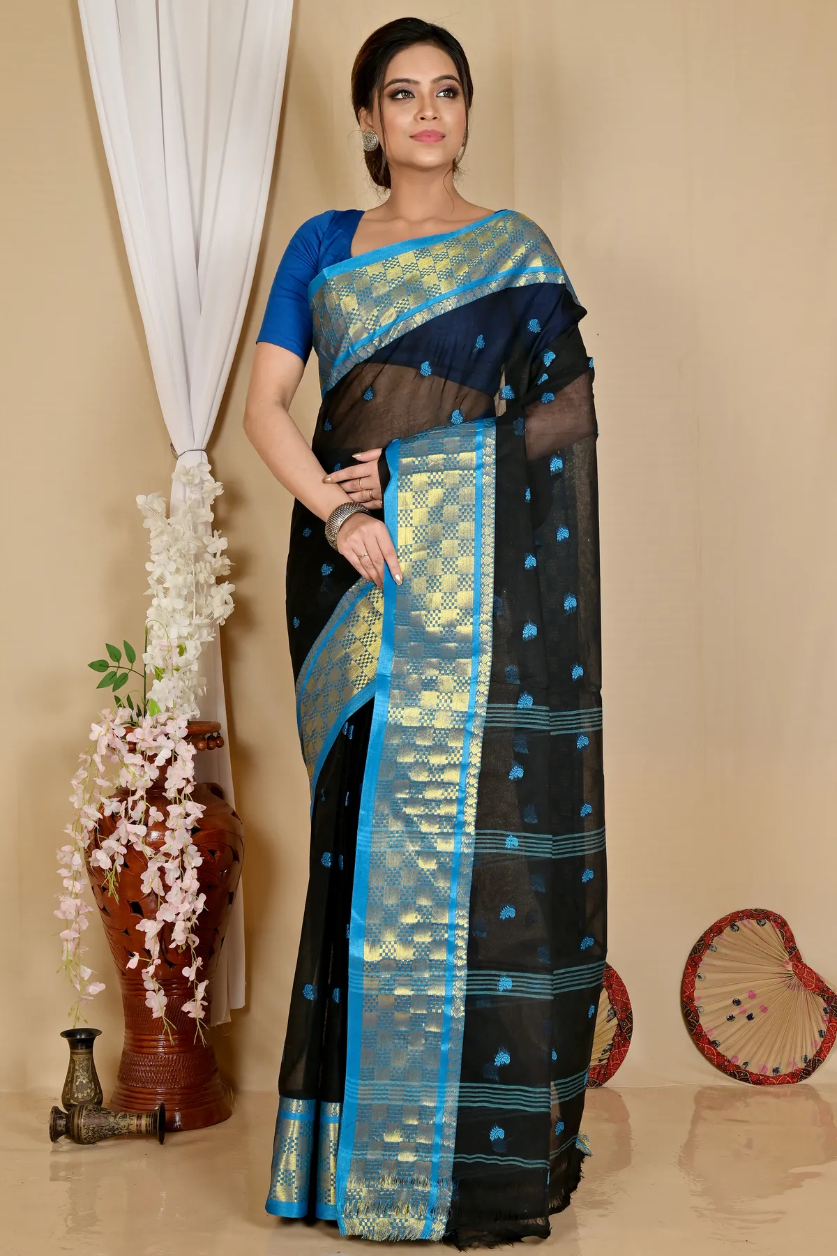 DipDiya Pure Cotton Black Atula Artisan Crafted Tant Sarees