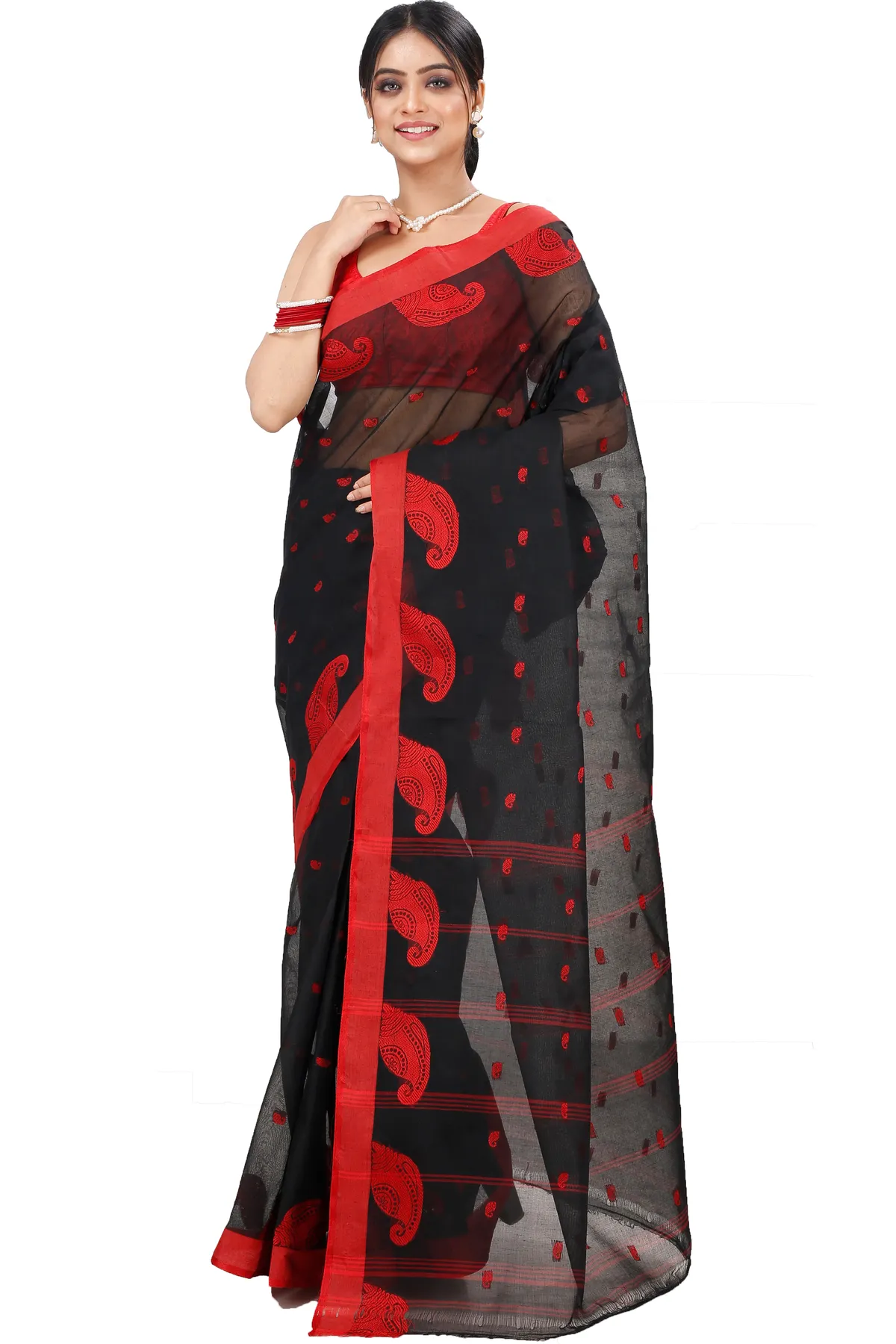 DipDiya Pure Cotton Black Epto Shonko Elegance in Every Weave Tant Sarees