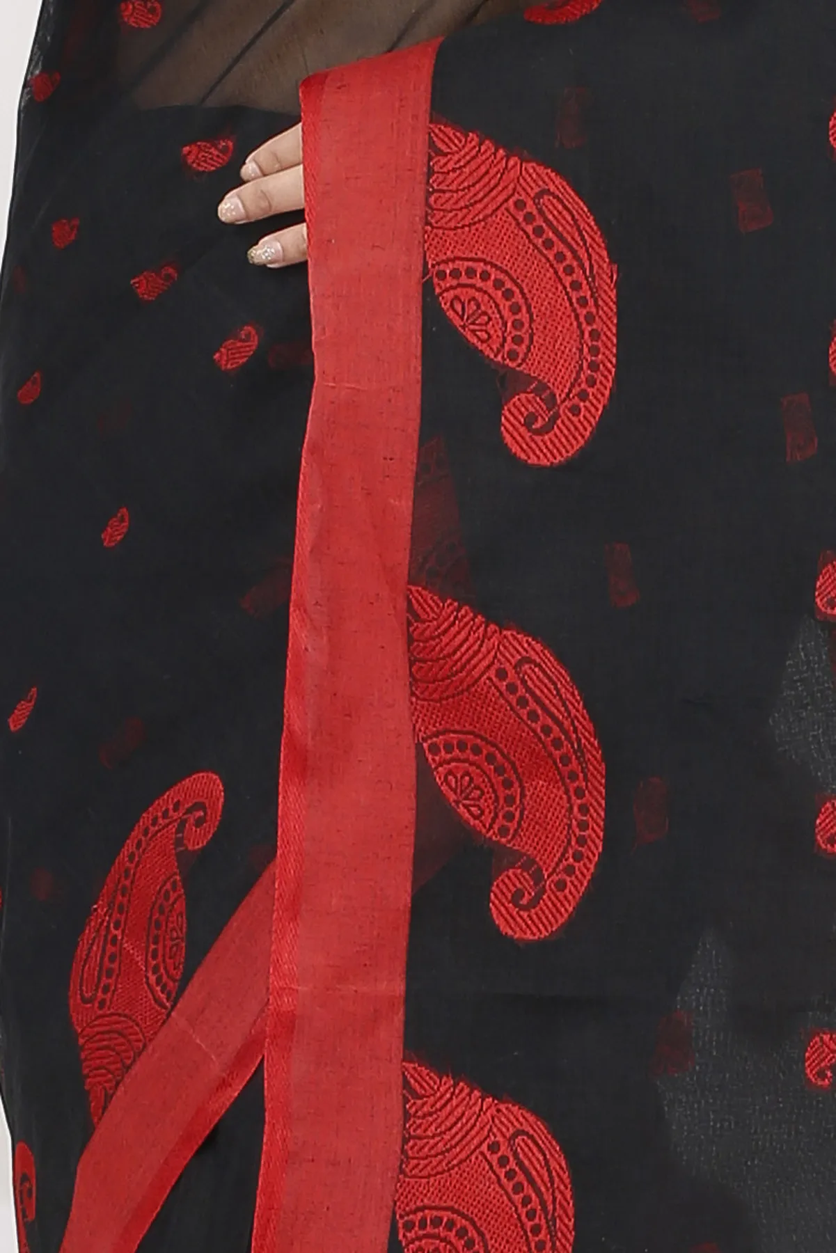 DipDiya Pure Cotton Black Epto Shonko Elegance in Every Weave Tant Sarees