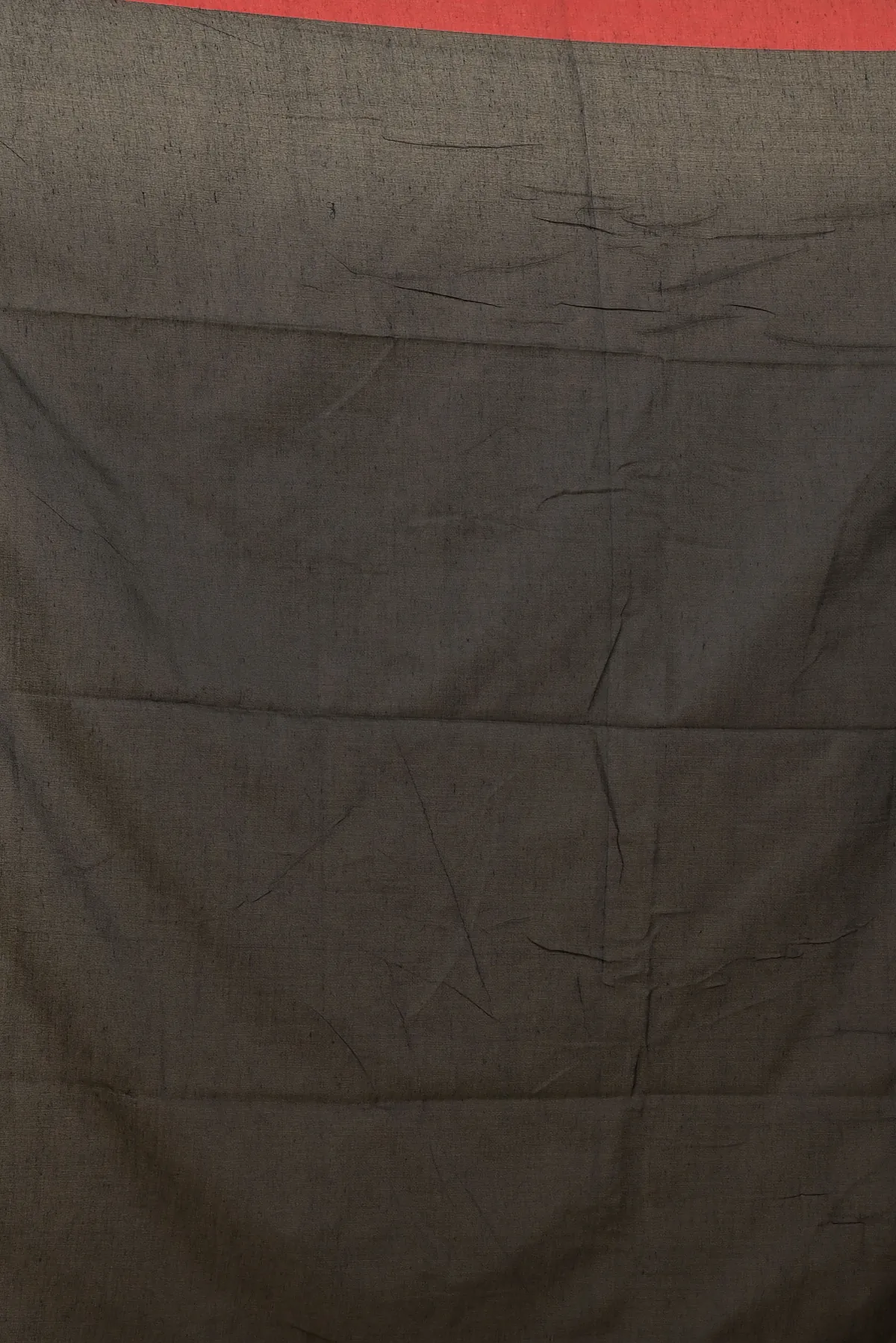 DipDiya Pure Cotton Black Gittu Classic Grace Handloom Sarees