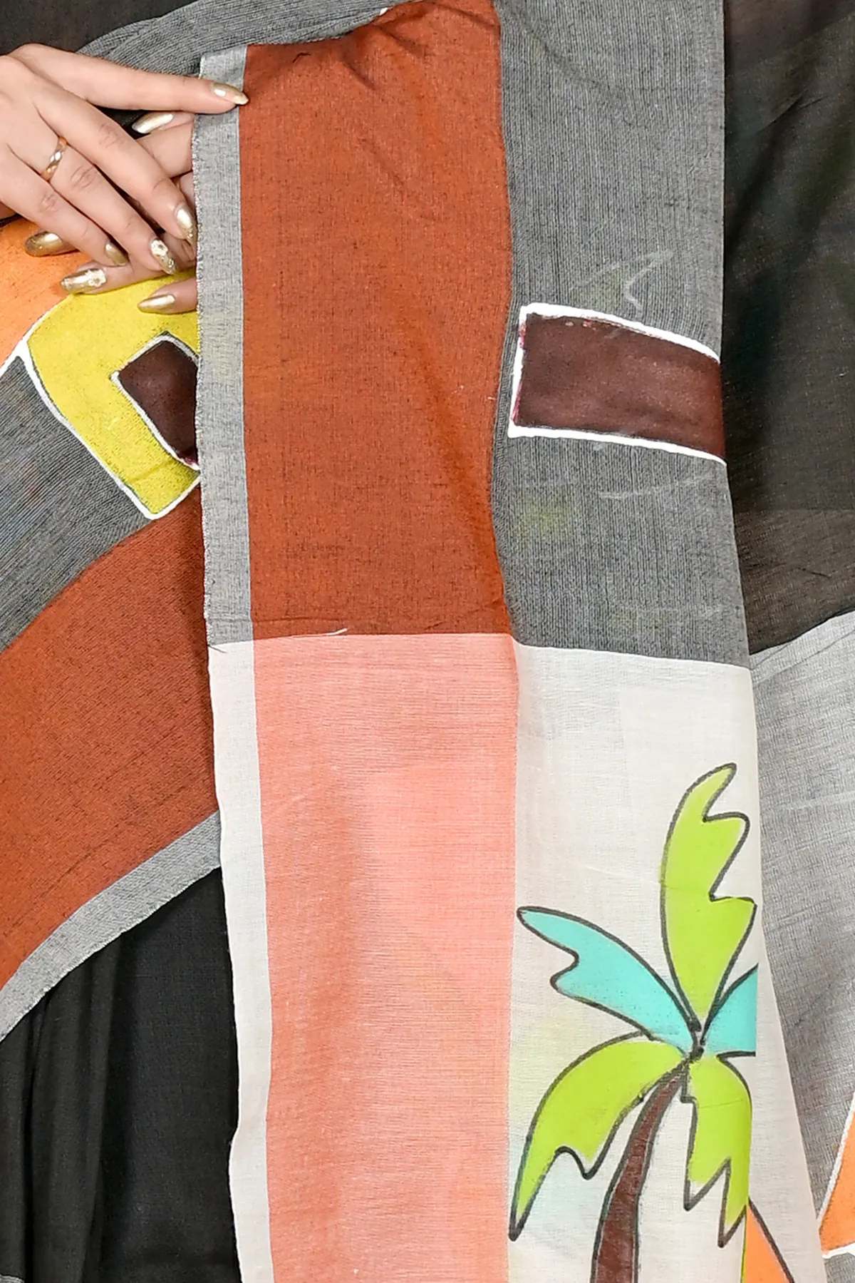 DipDiya Pure Cotton Black Grey Khadaka Kousiki Handcrafted Elegance Hand Painted Sarees