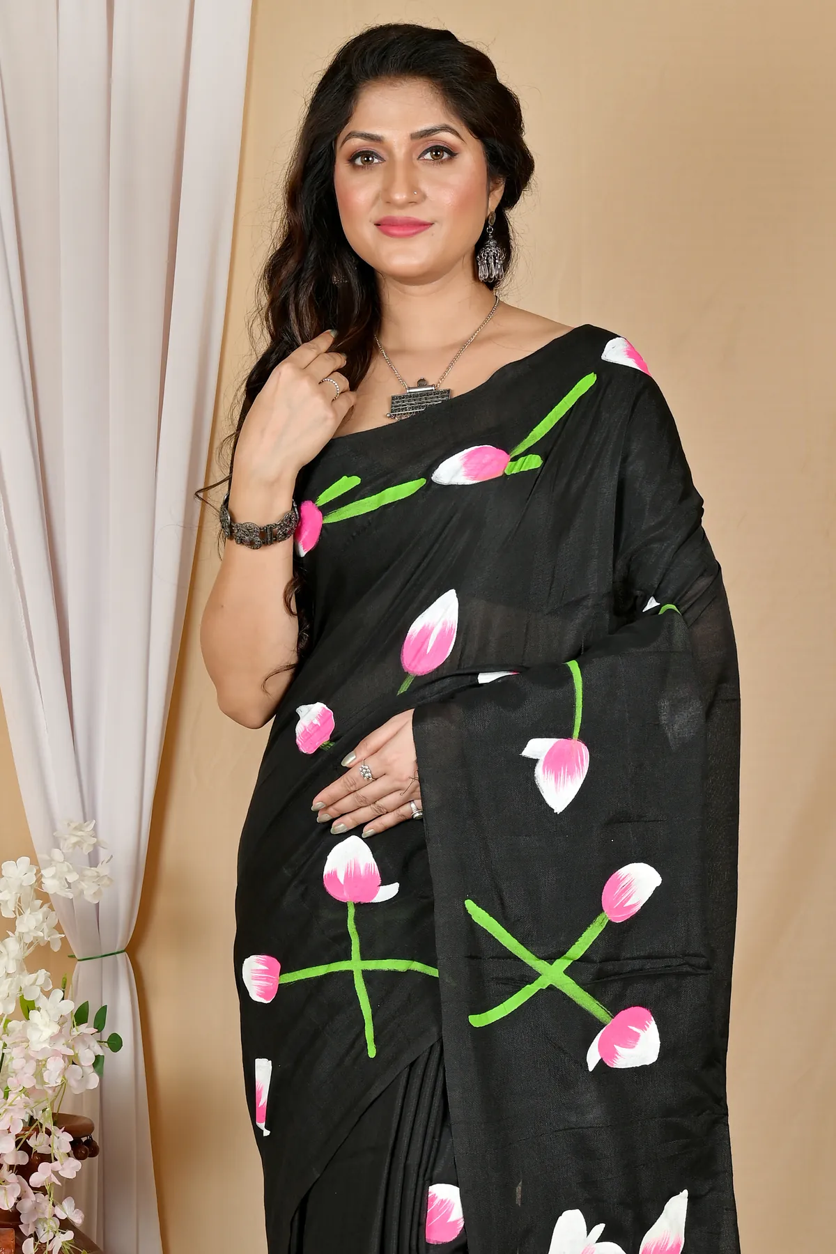 DipDiya Pure Cotton Black Kamal The Bengali Classic Hand Painted Sarees