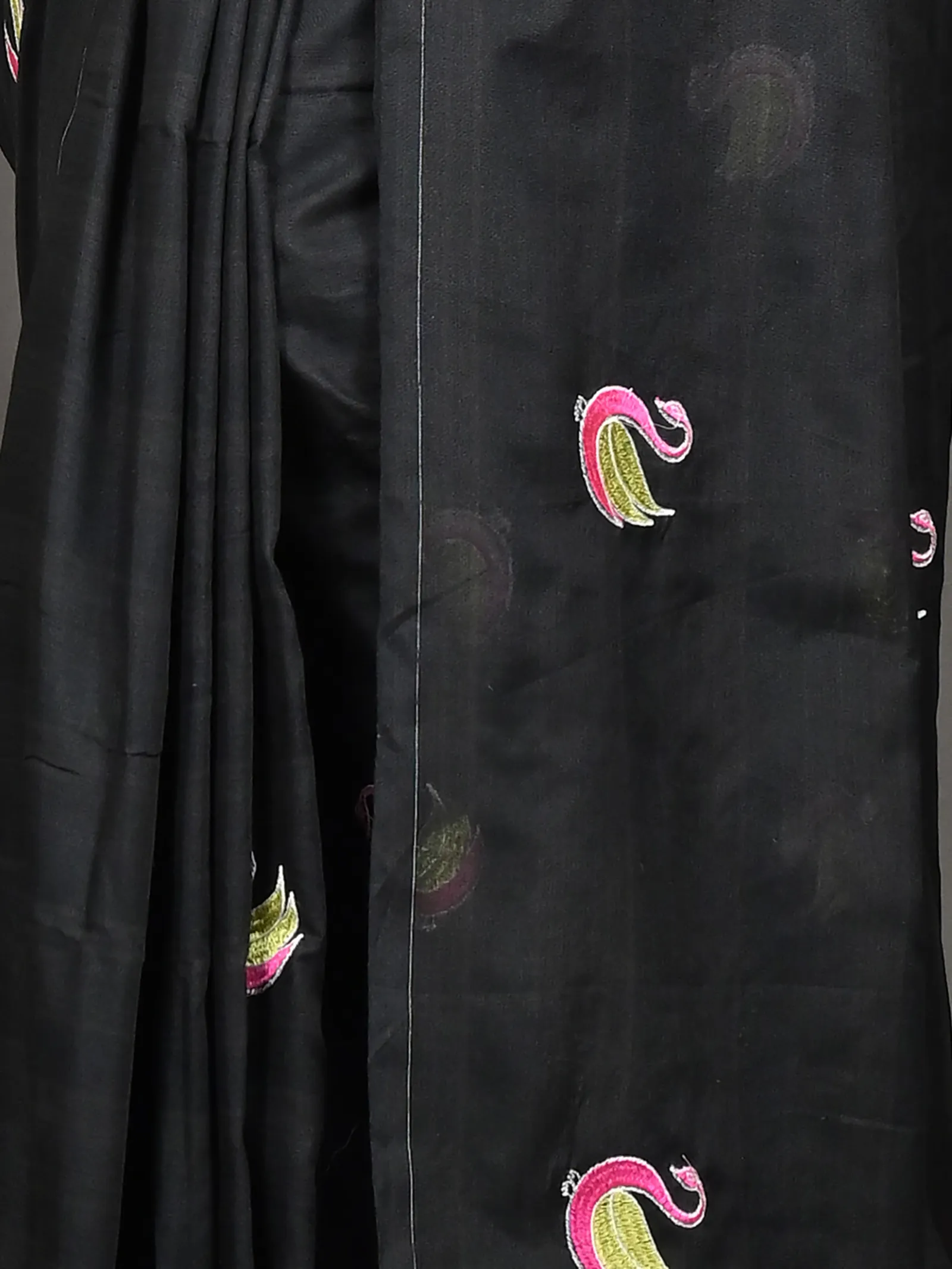 DipDiya Pure Cotton Black Norvi Heritage Elegance Embroidery Handloom sarees