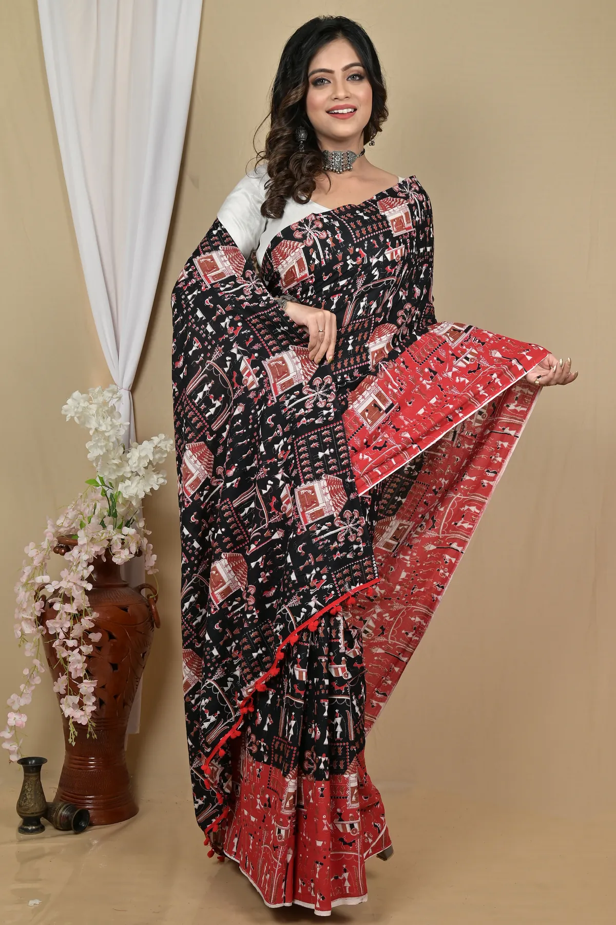 DipDiya Pure Cotton Black Red Giana Woven with Love Kalamkari Printed Sarees
