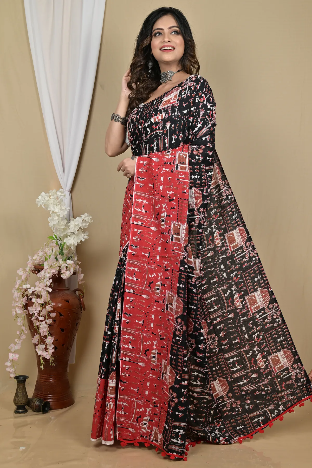 DipDiya Pure Cotton Black Red Giana Woven with Love Kalamkari Printed Sarees