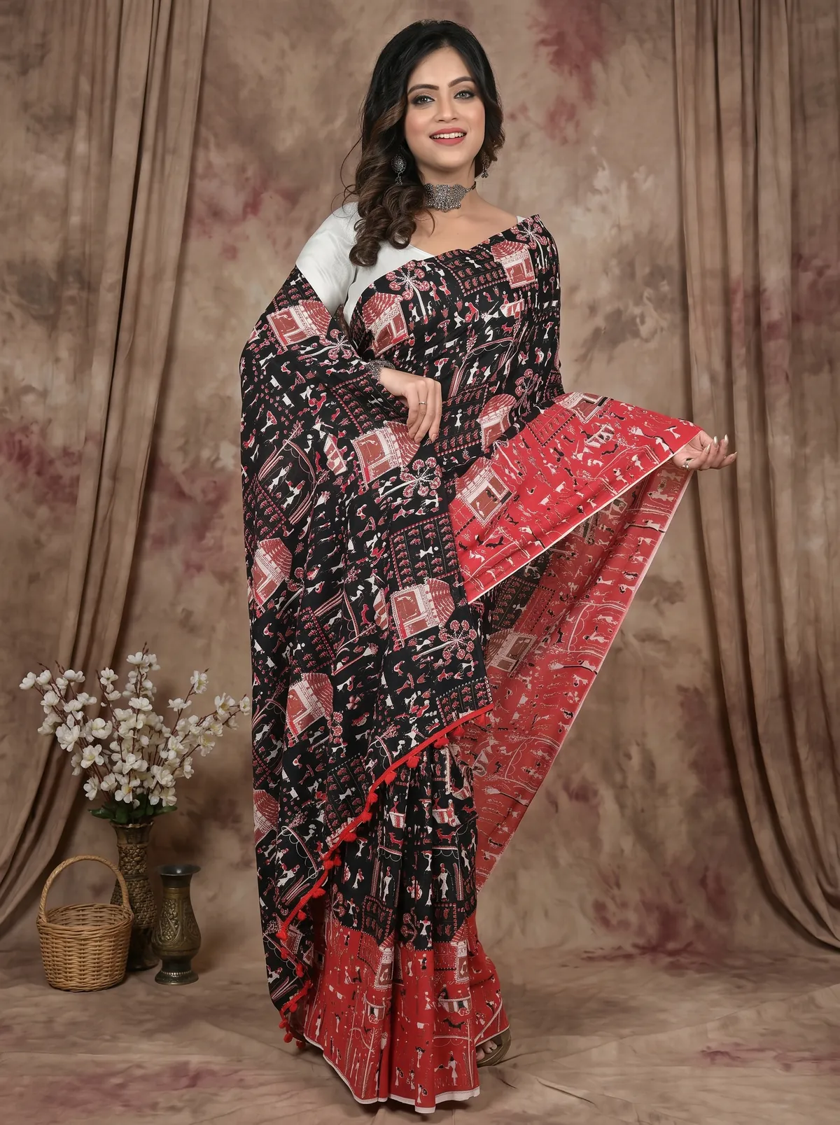 DipDiya Pure Cotton Black Red Giana Woven with Love Kalamkari Printed Sarees
