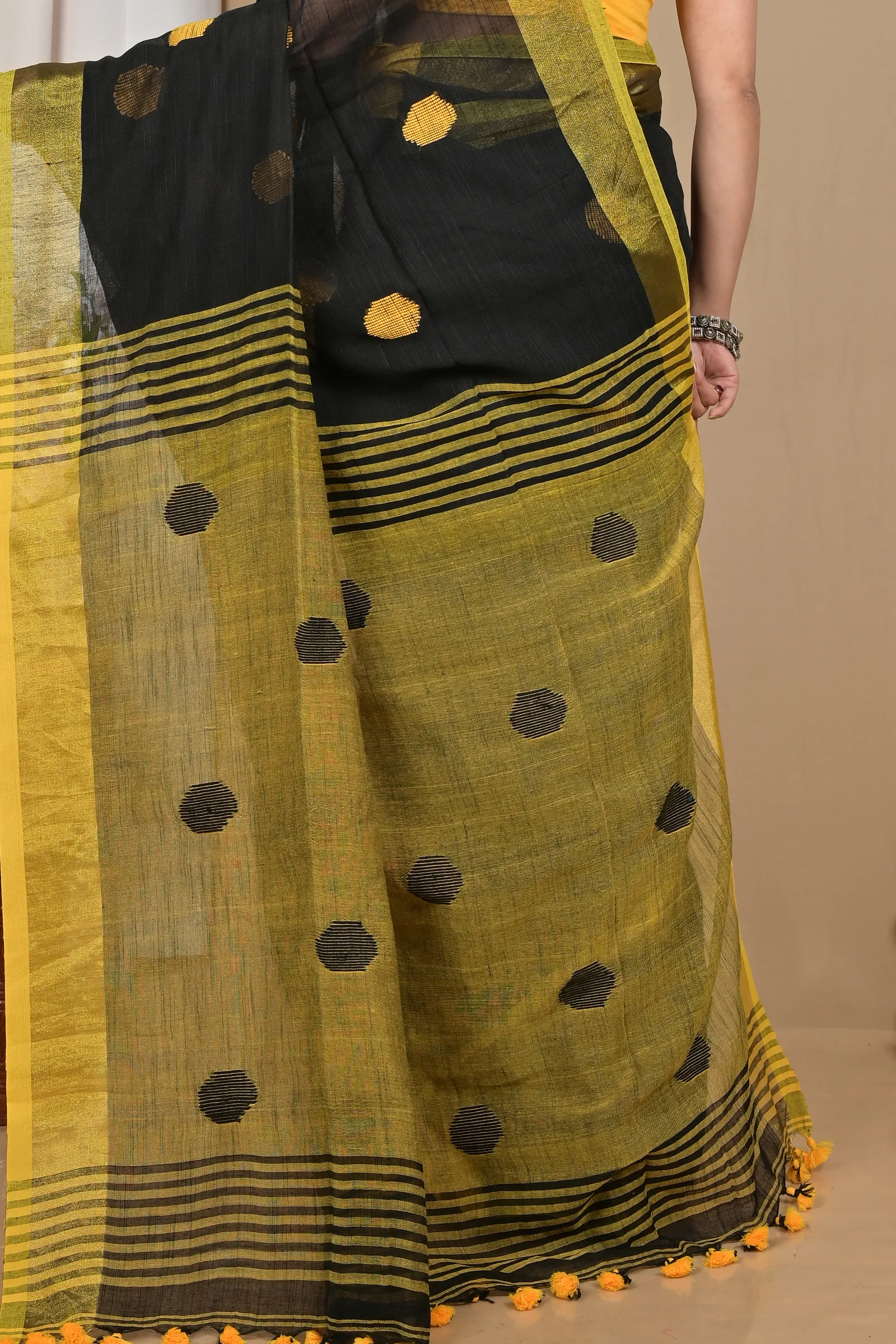DipDiya Pure Cotton Black Yellow Achkol Weaves with a Story Handloom Sarees