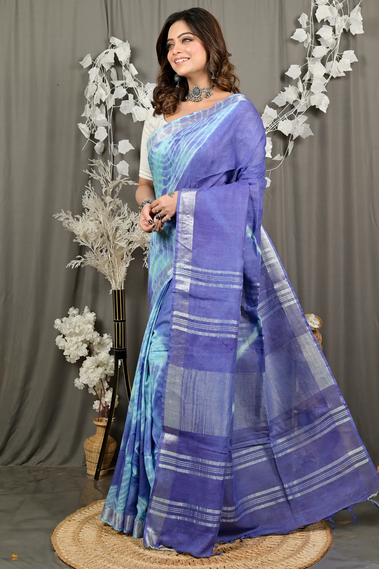 DipDiya Pure Cotton Blue Finui The Bengali Classic Handloom Sarees