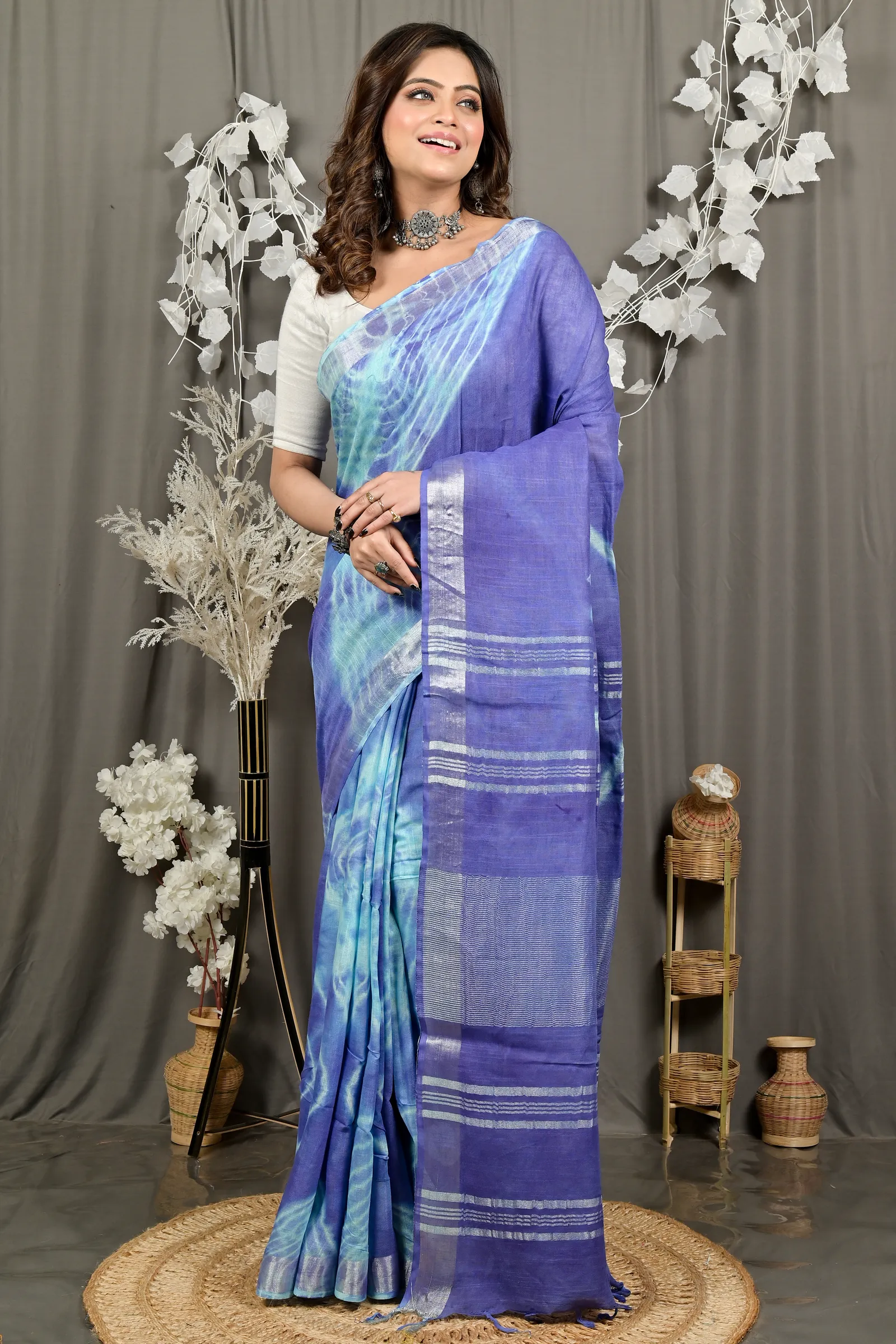 DipDiya Pure Cotton Blue Finui The Bengali Classic Handloom Sarees