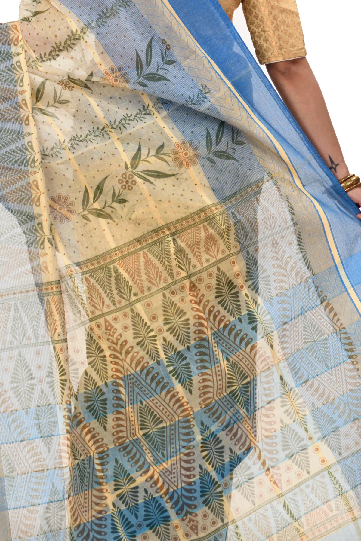 DipDiya Pure Cotton Blue Lata Pata Bengal’s Tradition Printed Tant Sarees