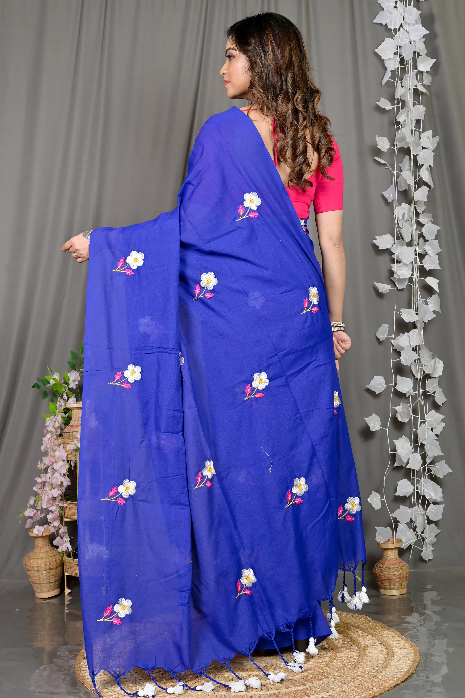 DipDiya Pure Cotton Blue Paray Traditional Bengali Embroidery Handloom sarees