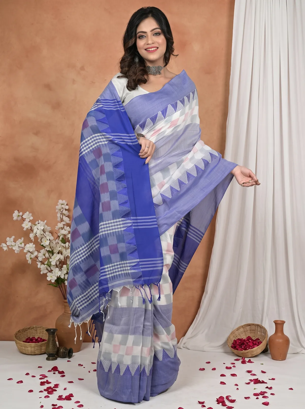 DipDiya Pure Cotton Blue White Hiran Timeless Bengal Handloom Sarees