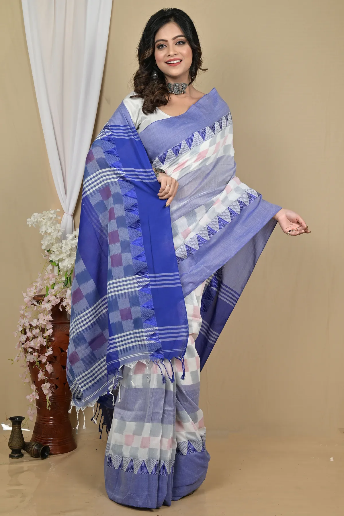 DipDiya Pure Cotton Blue White Hiran Timeless Bengal Handloom Sarees